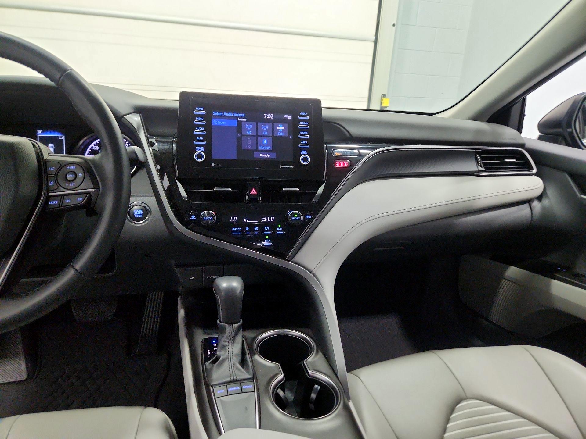 Thumbnail: 2023 Toyota Camry - 9