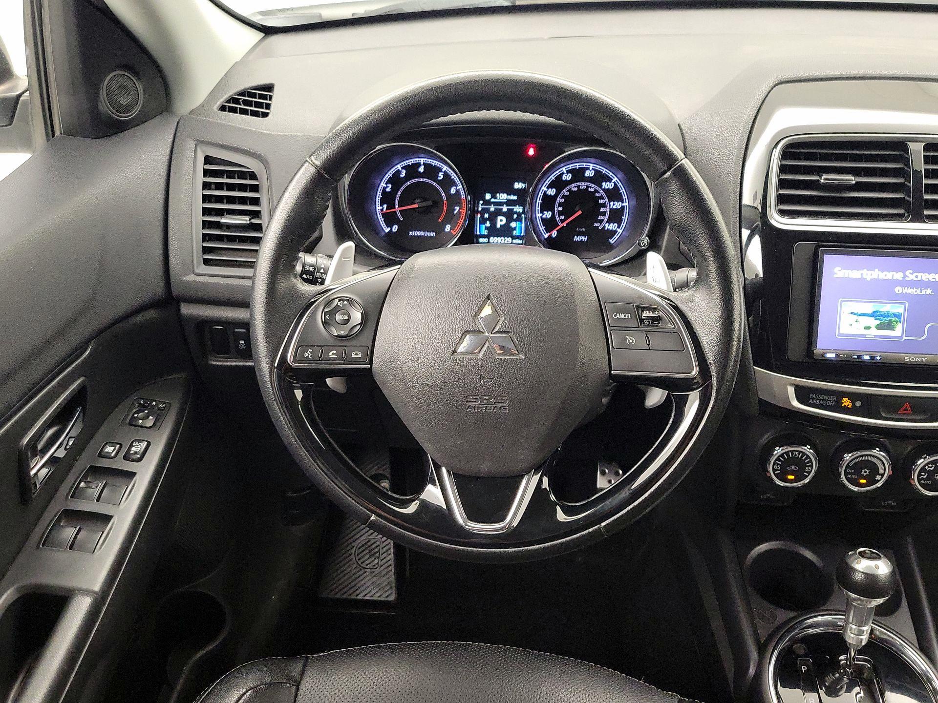 Thumbnail: 2017 Mitsubishi Outlander Sport - 10
