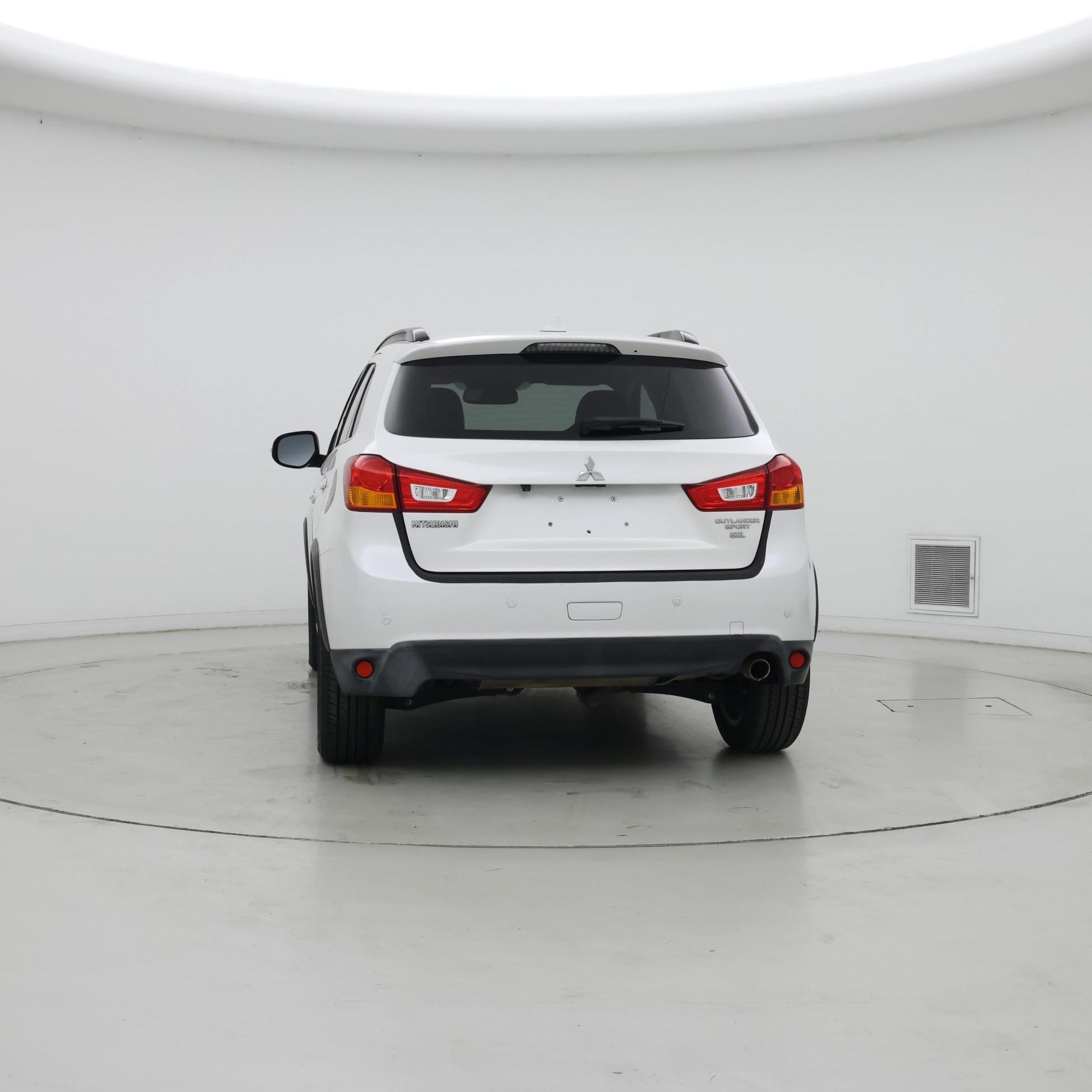Thumbnail: 2017 Mitsubishi Outlander Sport - 6