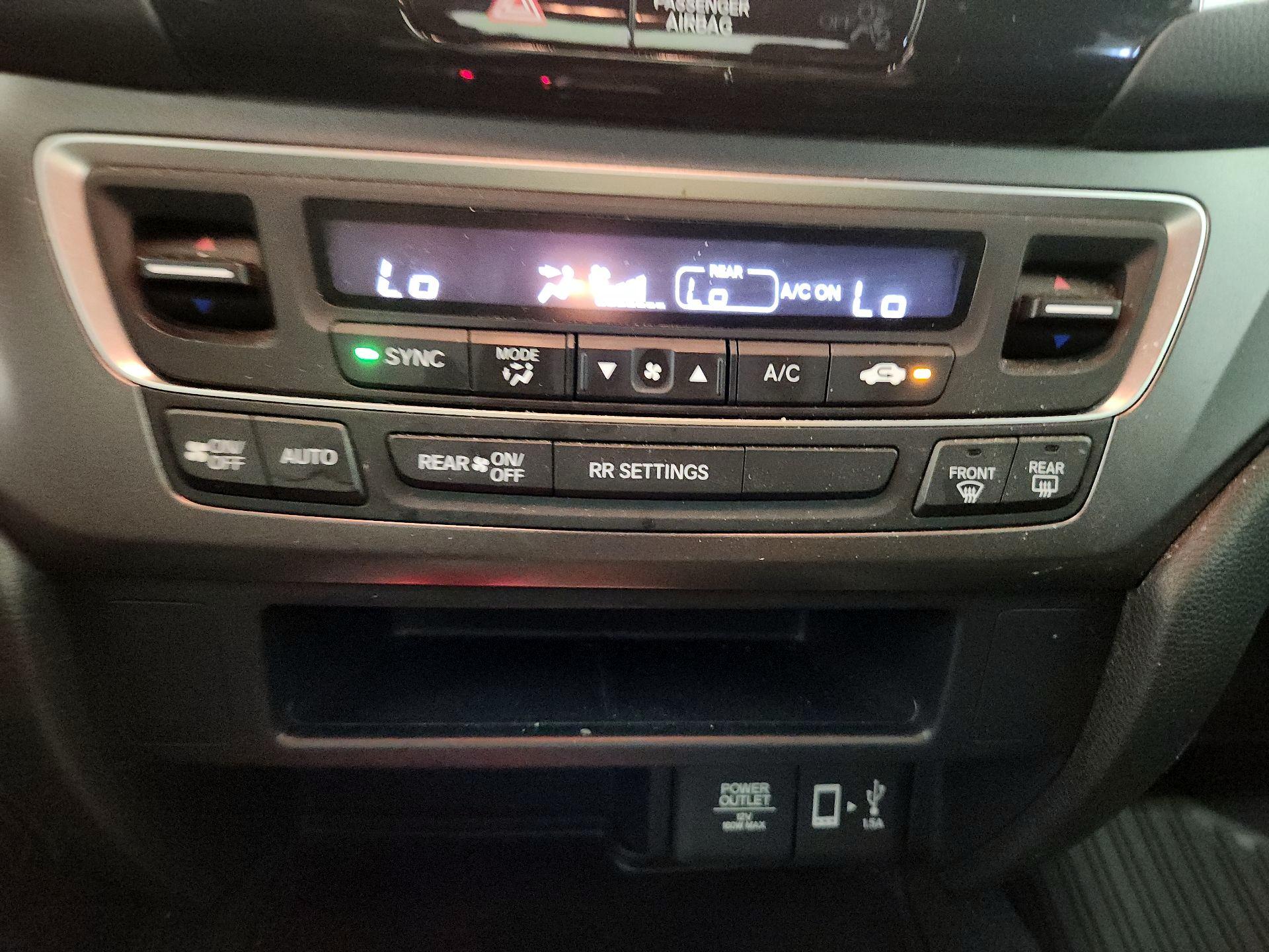 Thumbnail: 2020 Honda Ridgeline - 16