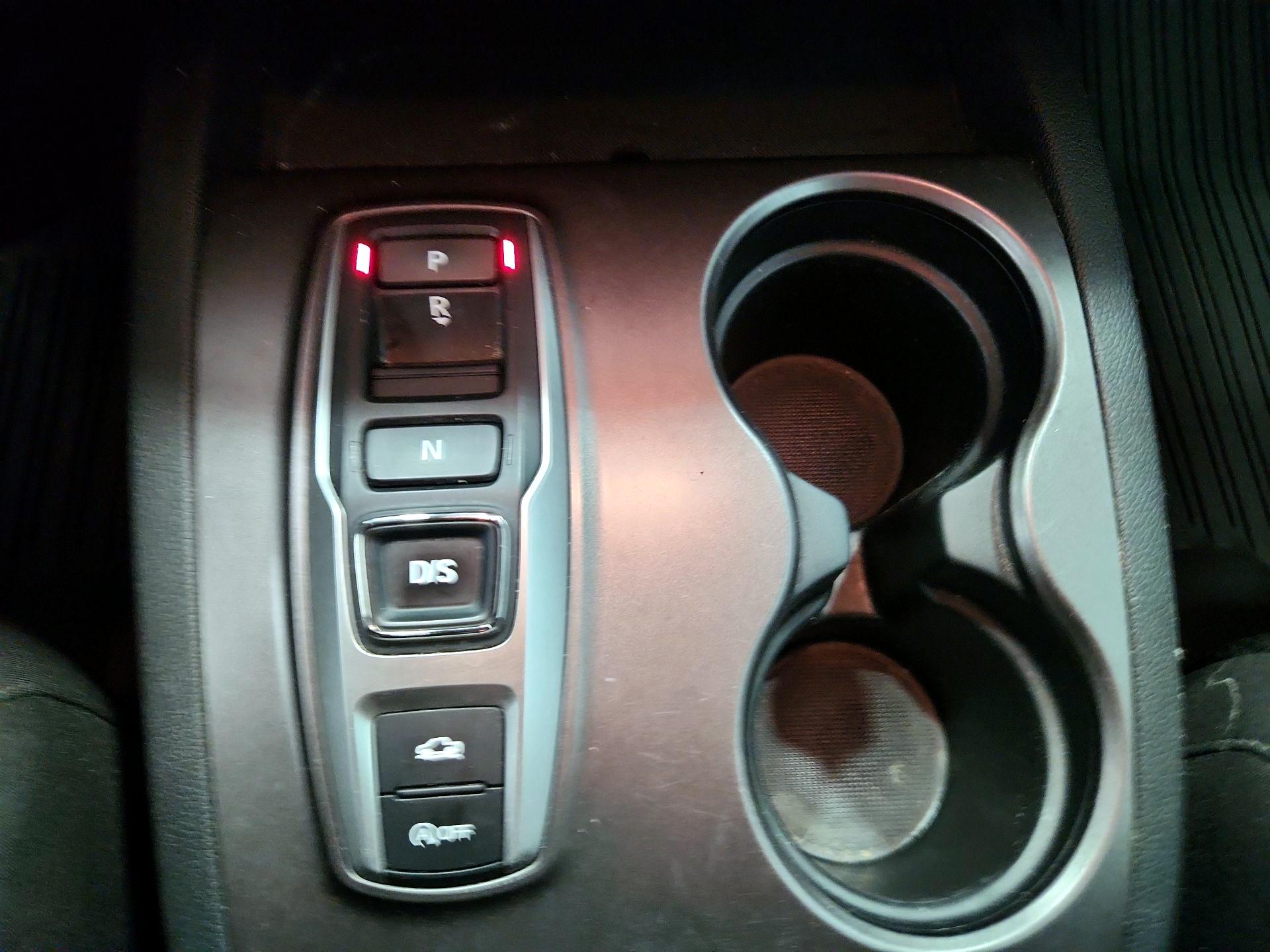 Thumbnail: 2020 Honda Ridgeline - 17