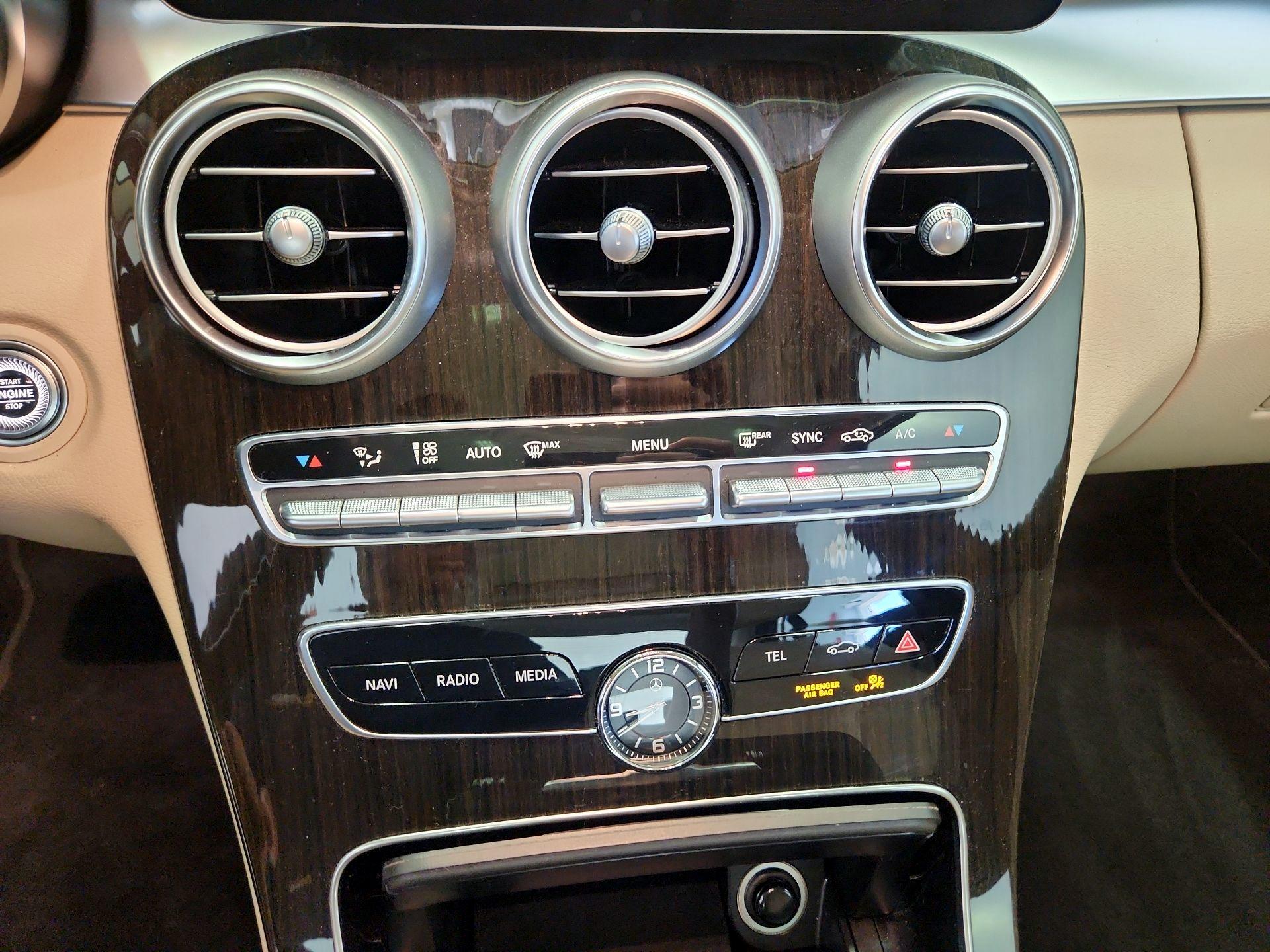 Thumbnail: 2021 Mercedes-Benz C-Class - 16