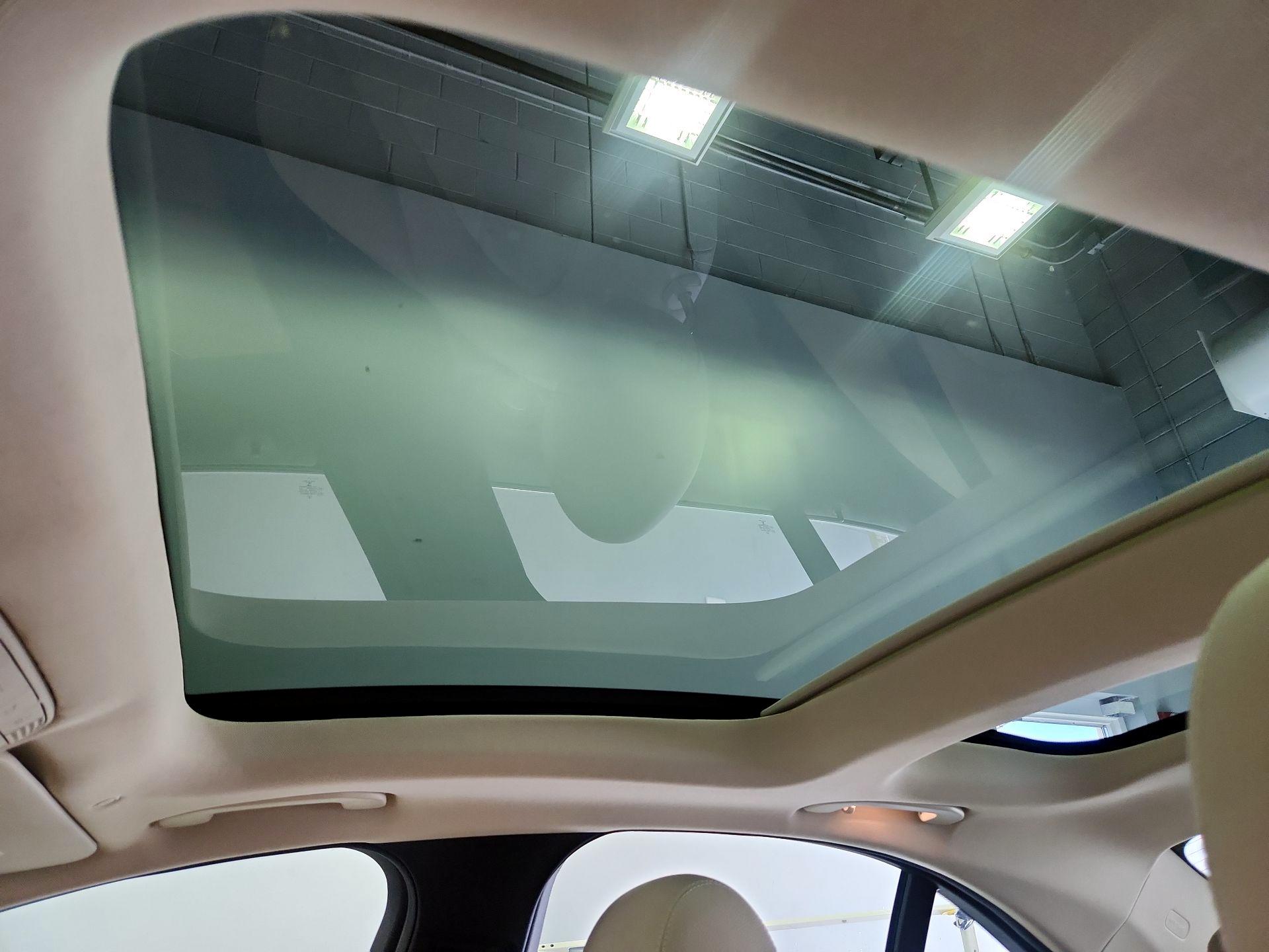 Thumbnail: 2021 Mercedes-Benz C-Class - 19