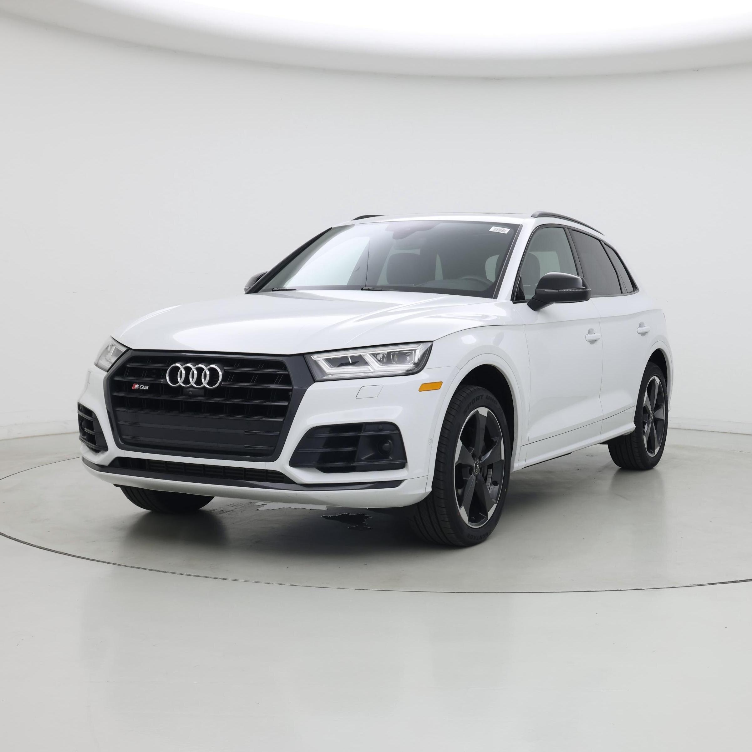Thumbnail: 2019 Audi SQ5 - 4