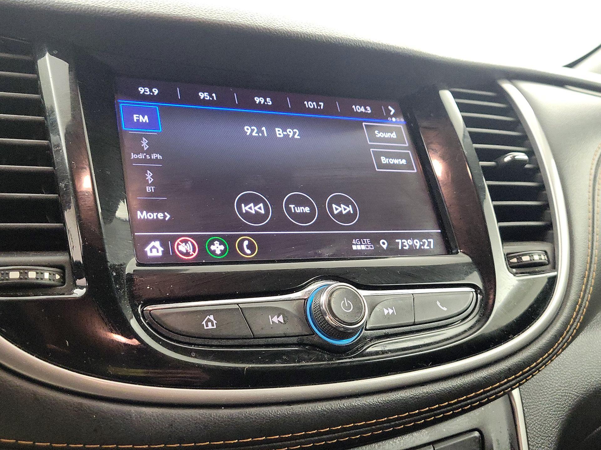 Thumbnail: 2021 Chevrolet Trax - 15