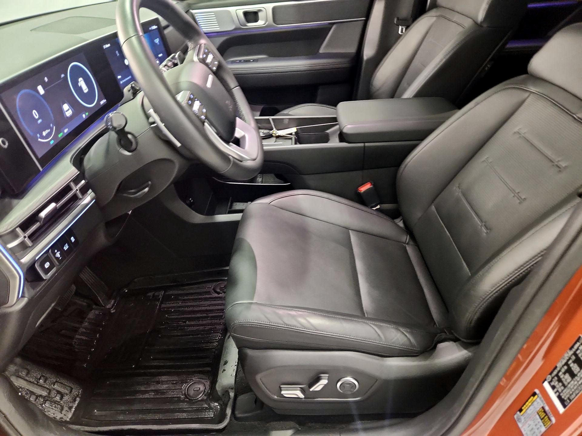 Thumbnail: 2025 Hyundai Santa Fe - 11