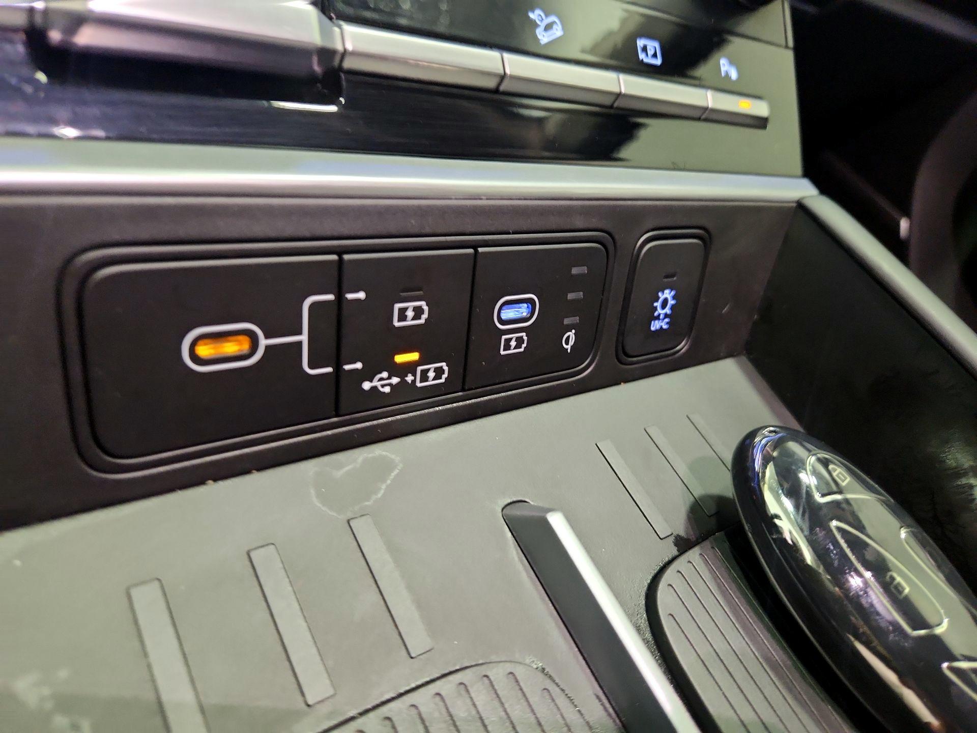 Thumbnail: 2025 Hyundai Santa Fe - 18