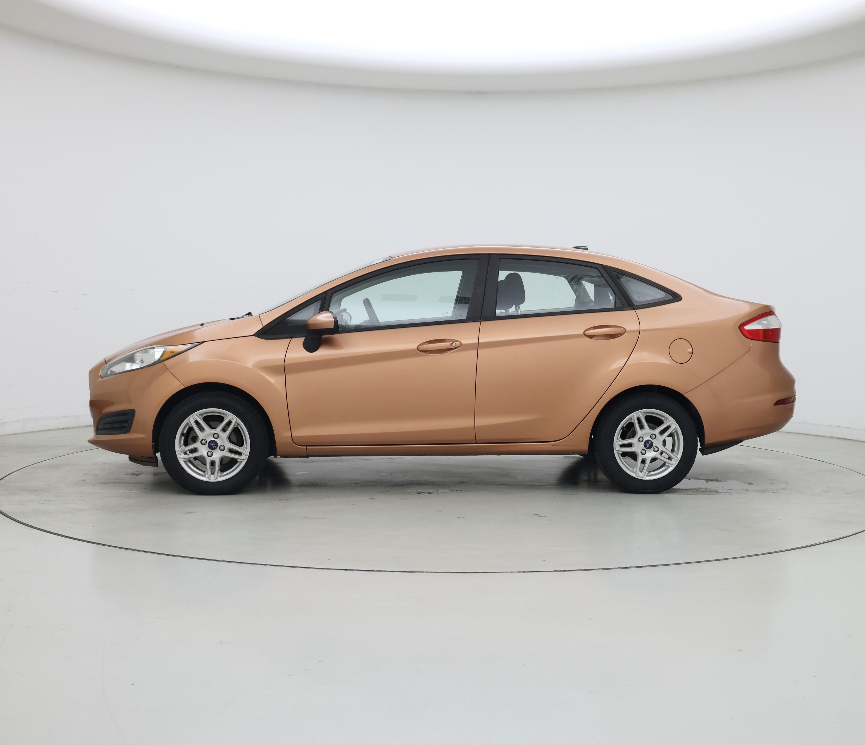 Thumbnail: 2017 Ford Fiesta - 3