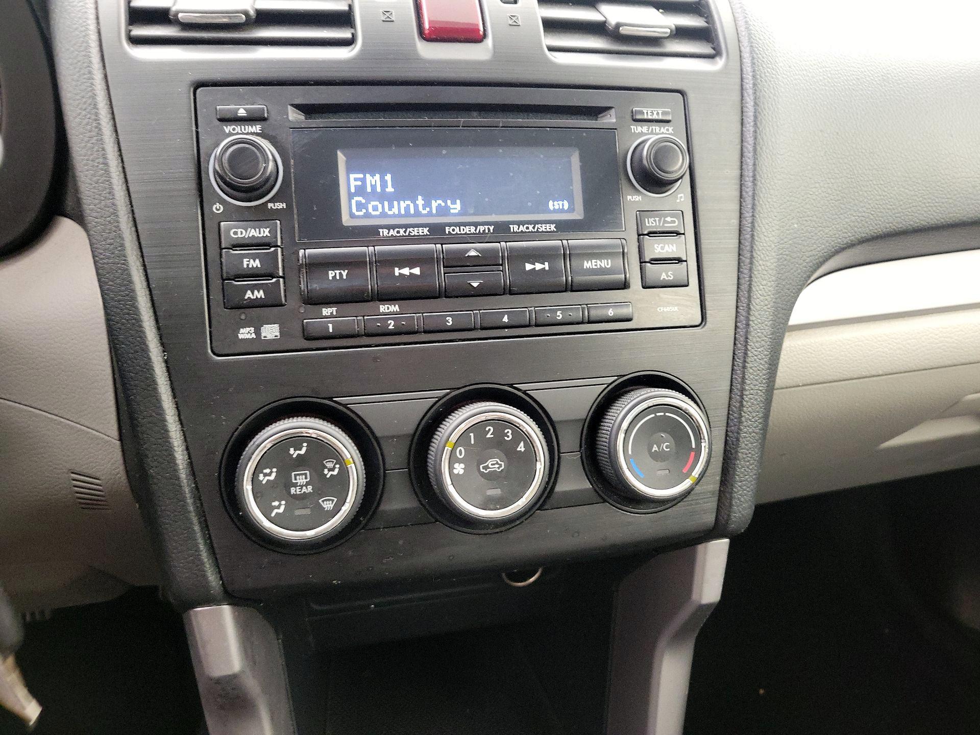 Thumbnail: 2015 Subaru Forester - 15