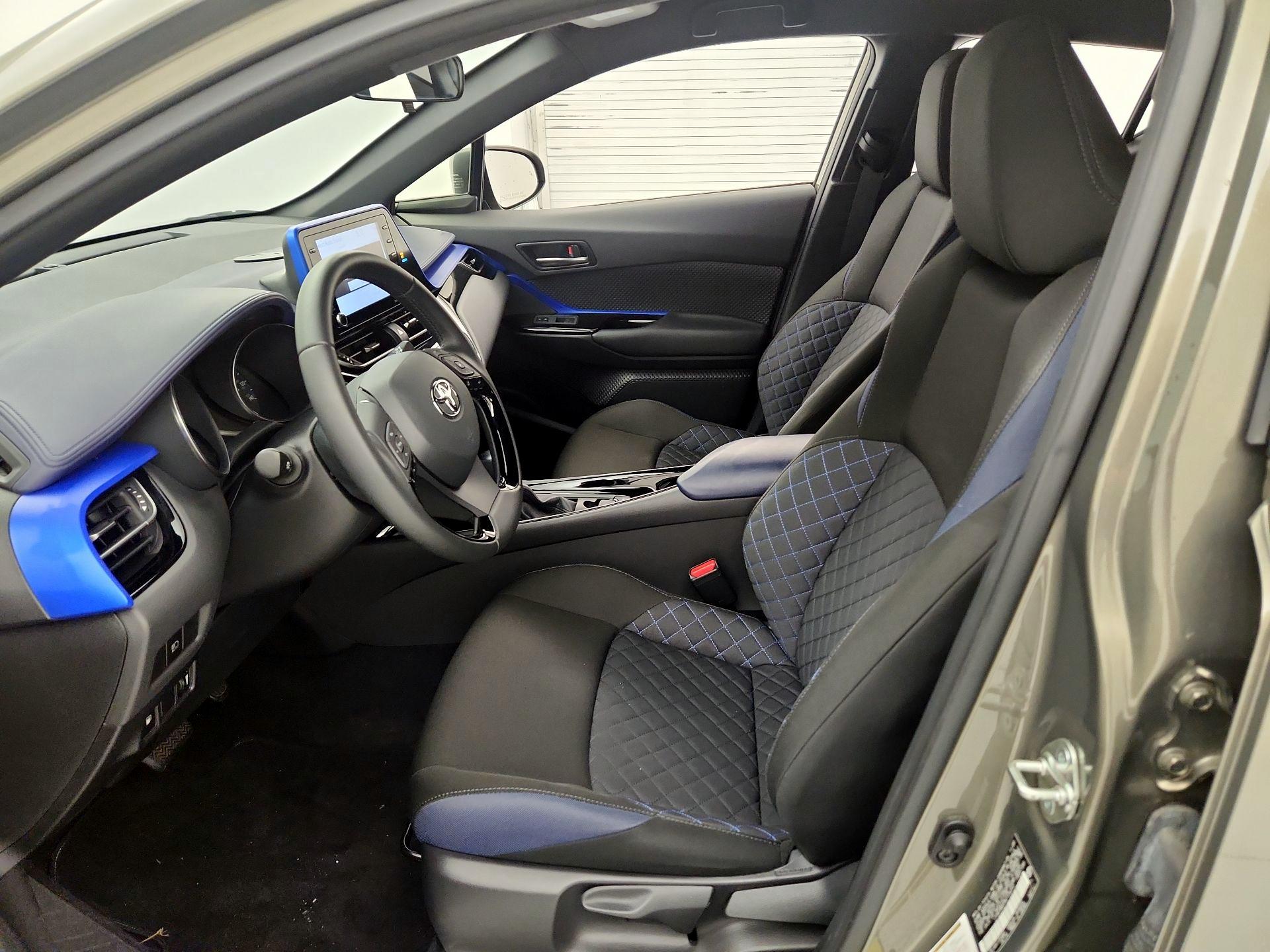 Thumbnail: 2021 Toyota C-HR - 11