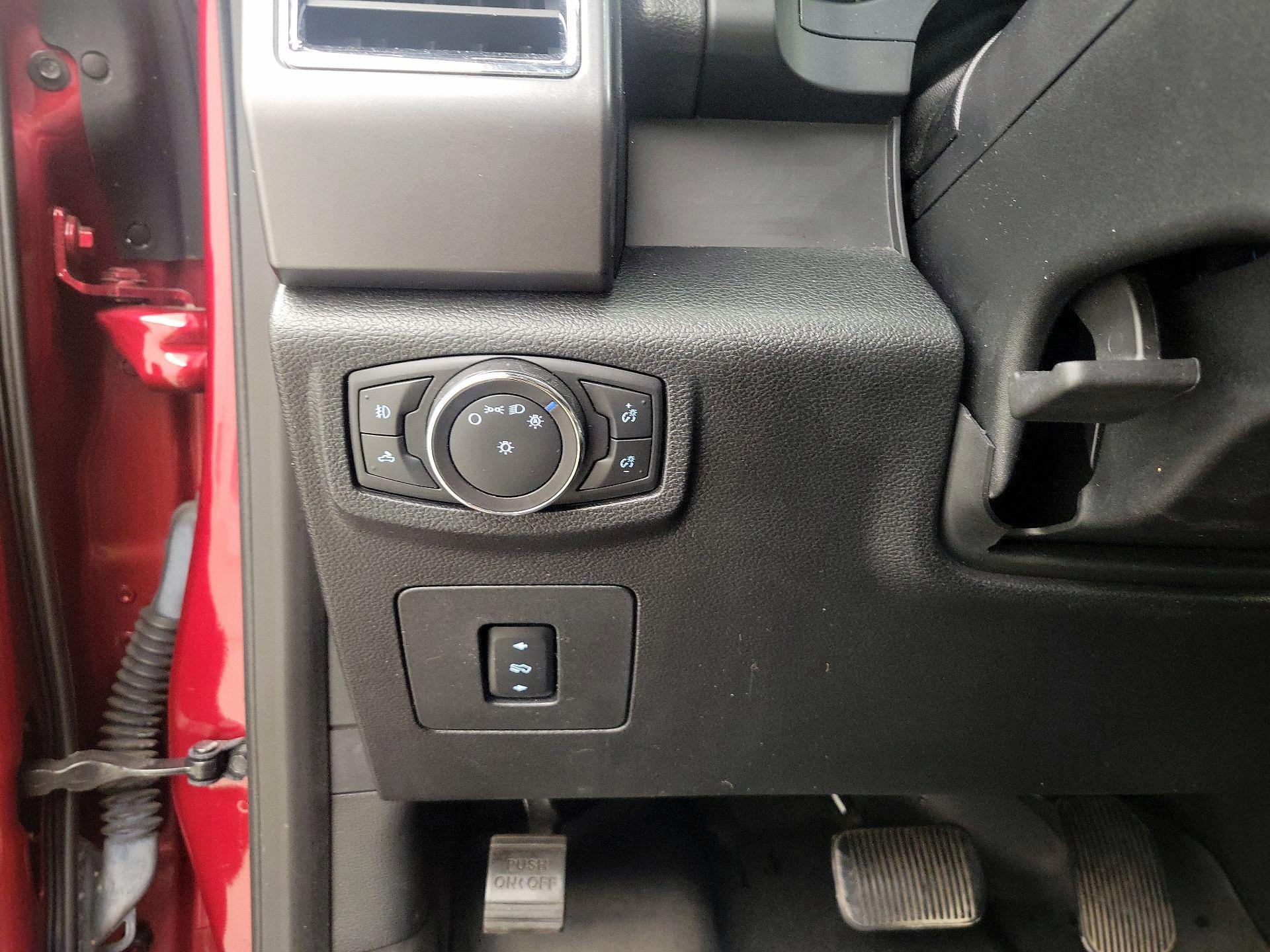 Thumbnail: 2016 Ford F-150 - 13