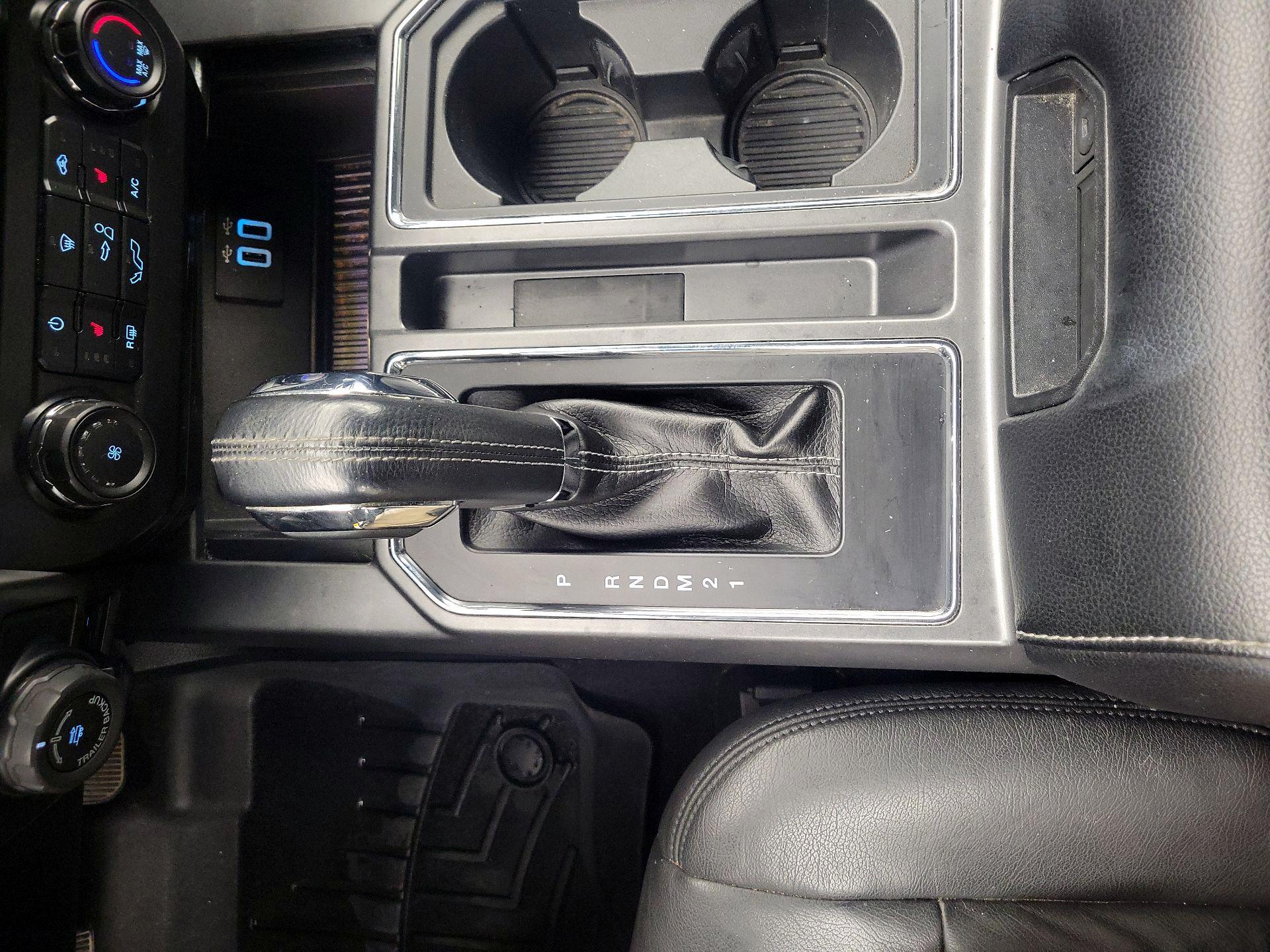 Thumbnail: 2016 Ford F-150 - 17