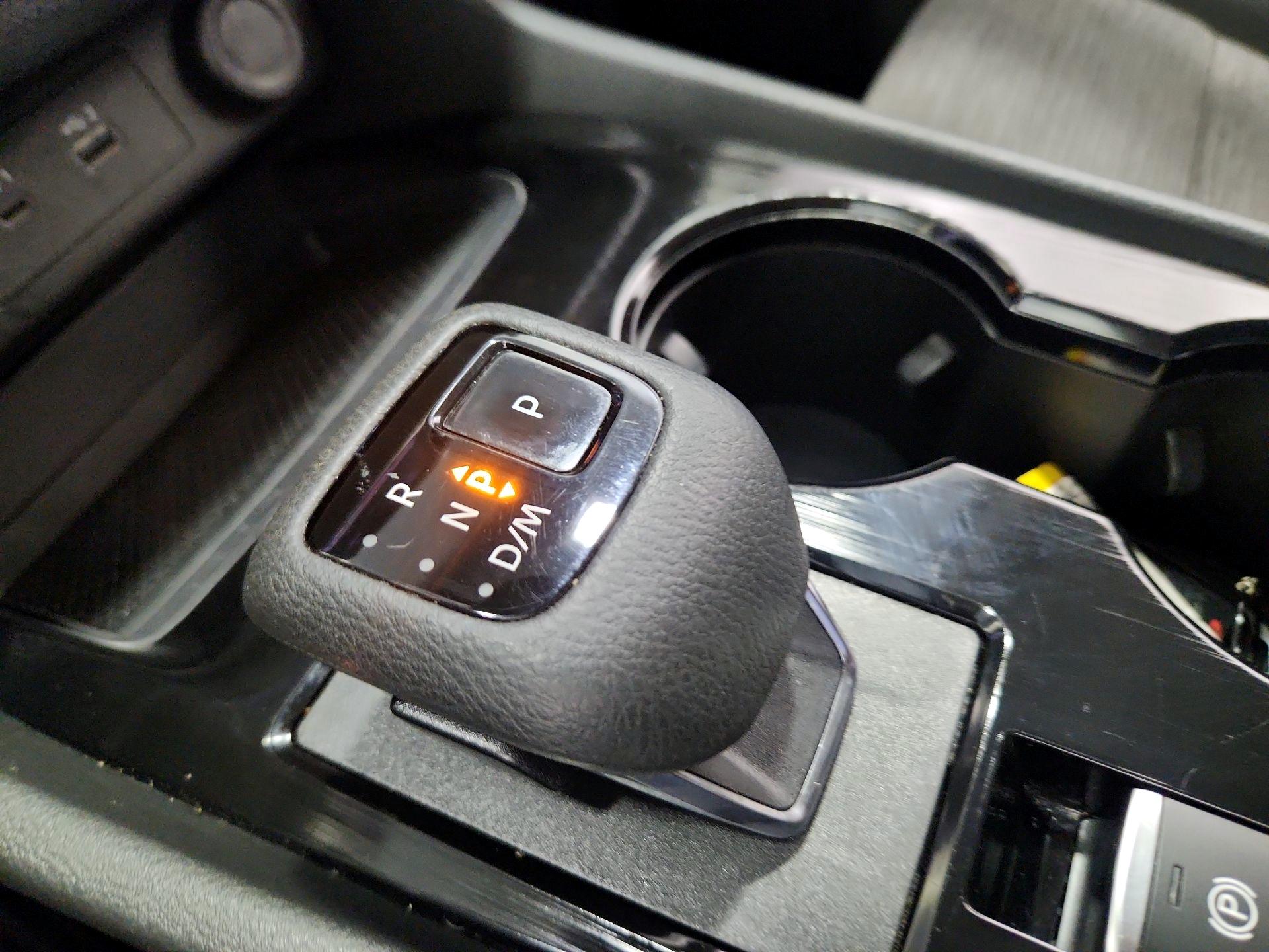 Thumbnail: 2023 Nissan Rogue - 17