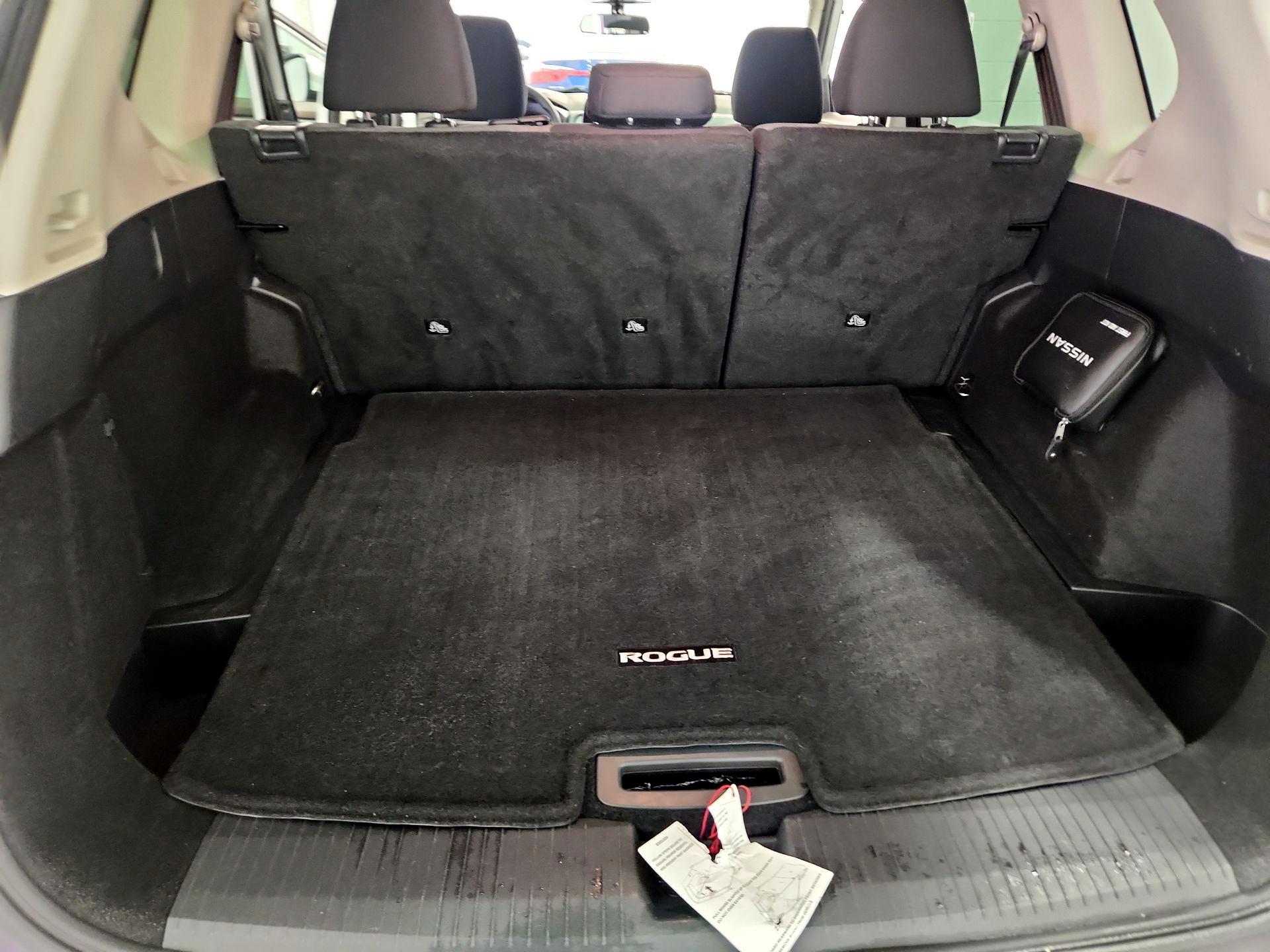 Thumbnail: 2023 Nissan Rogue - 20