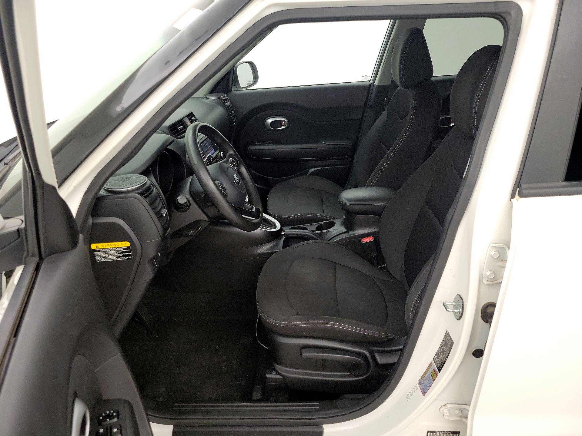 Thumbnail: 2019 Kia Soul - 11