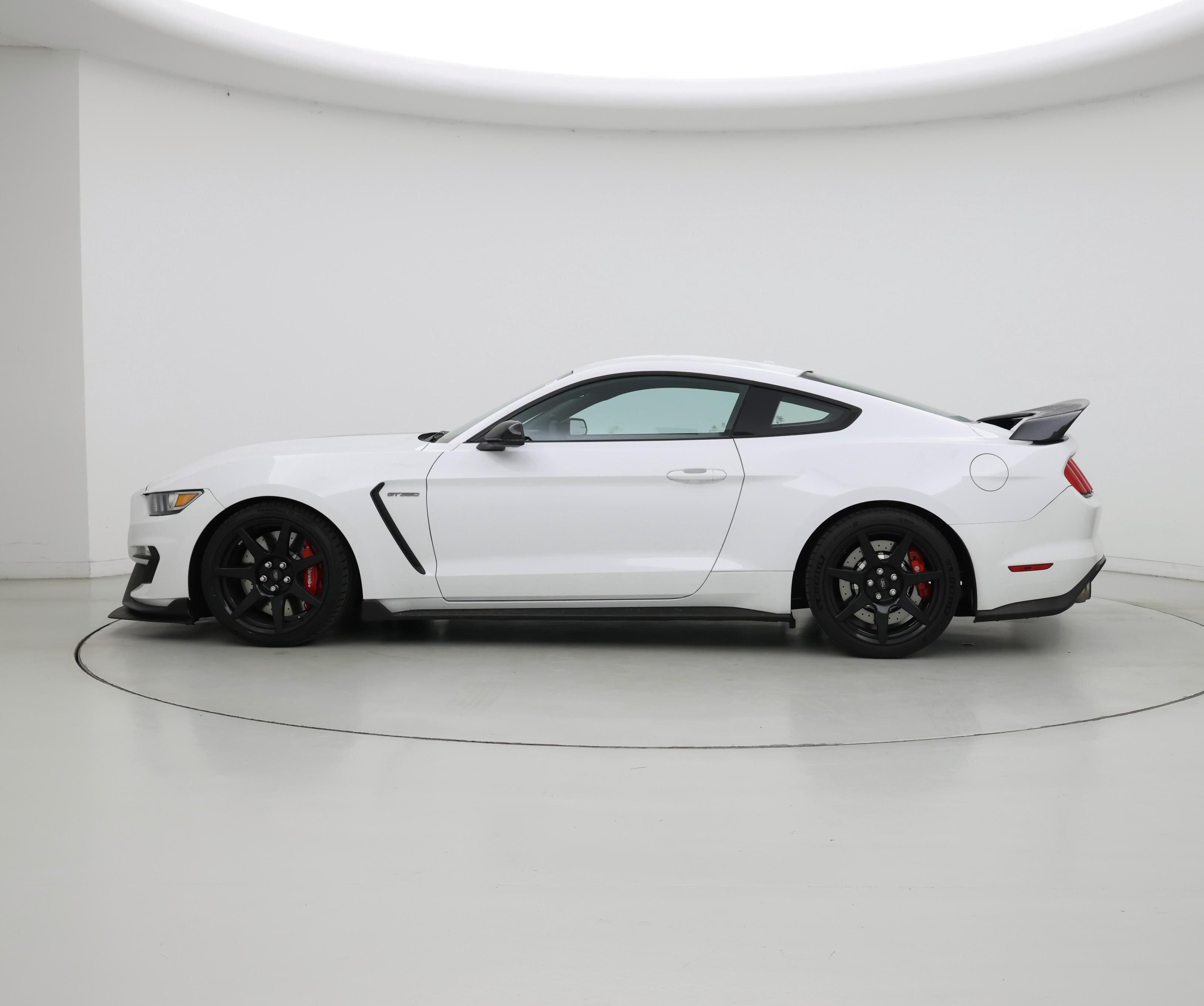 Thumbnail: 2016 Ford Mustang - 3