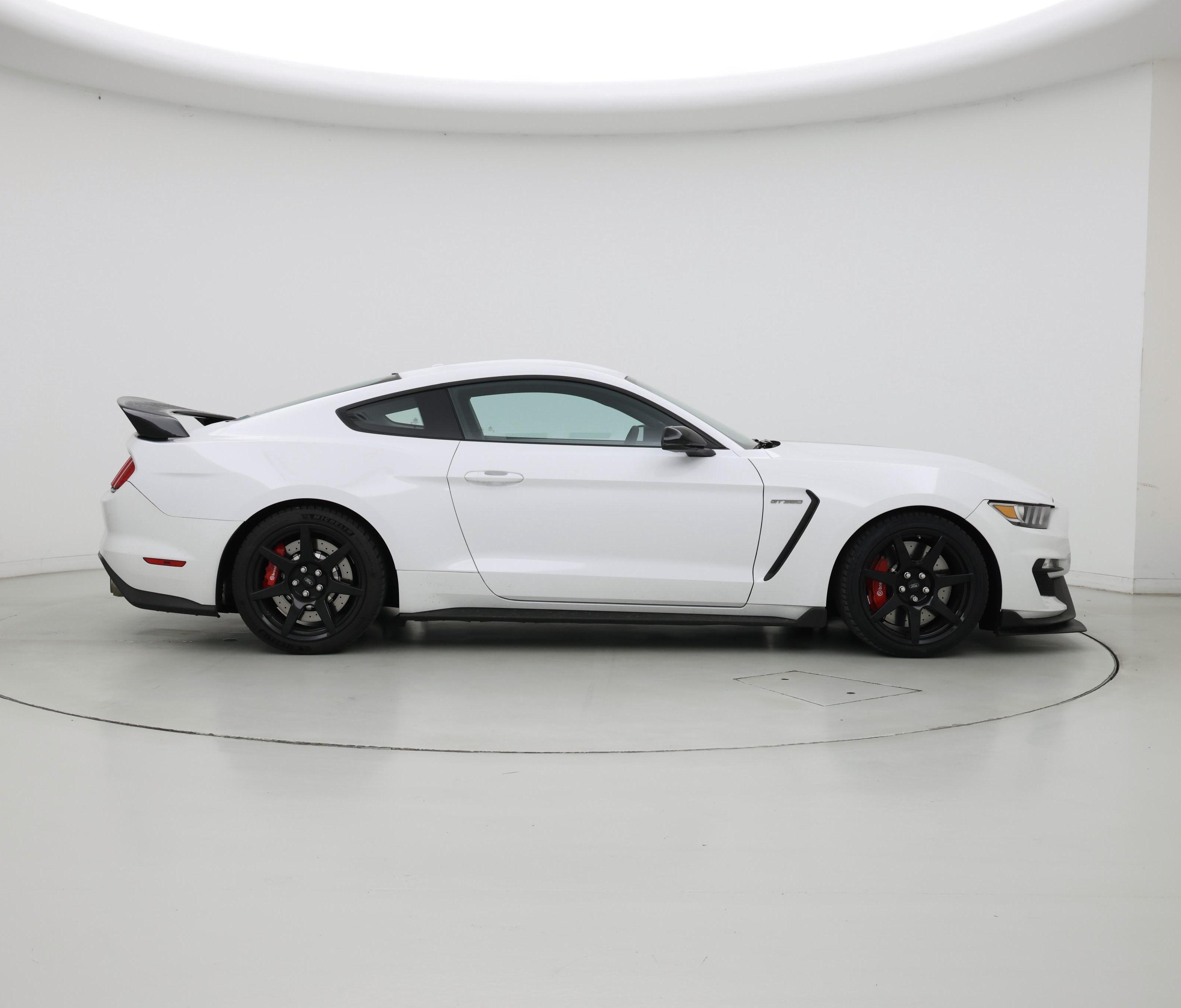 Thumbnail: 2016 Ford Mustang - 7