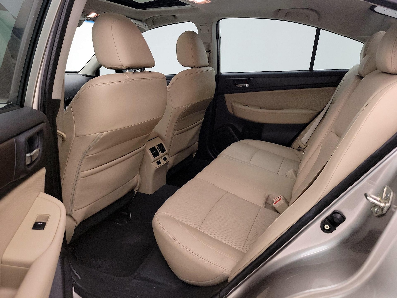 2017 Subaru Legacy Limited - Photo 22