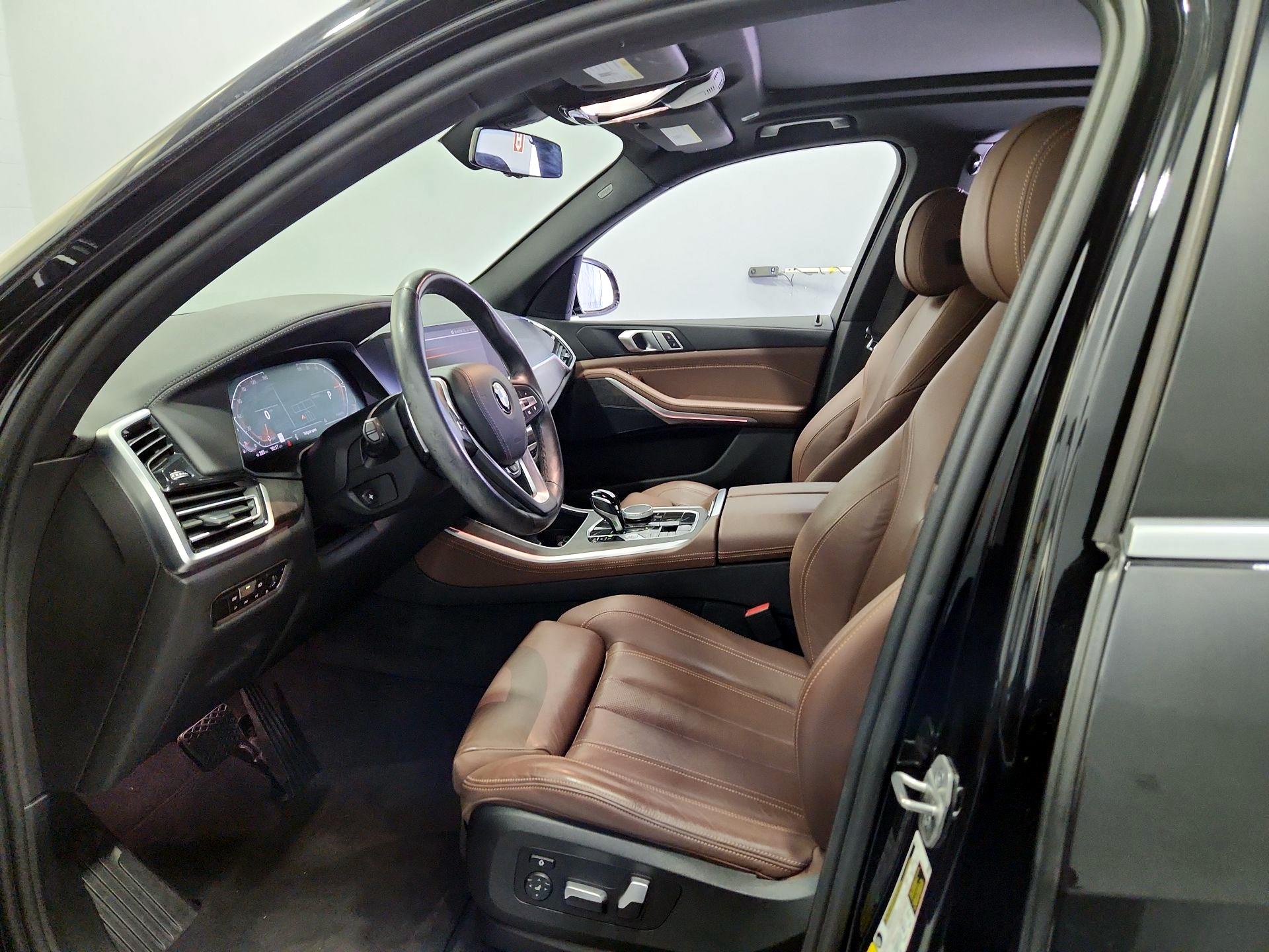 Thumbnail: 2022 BMW X5 - 11