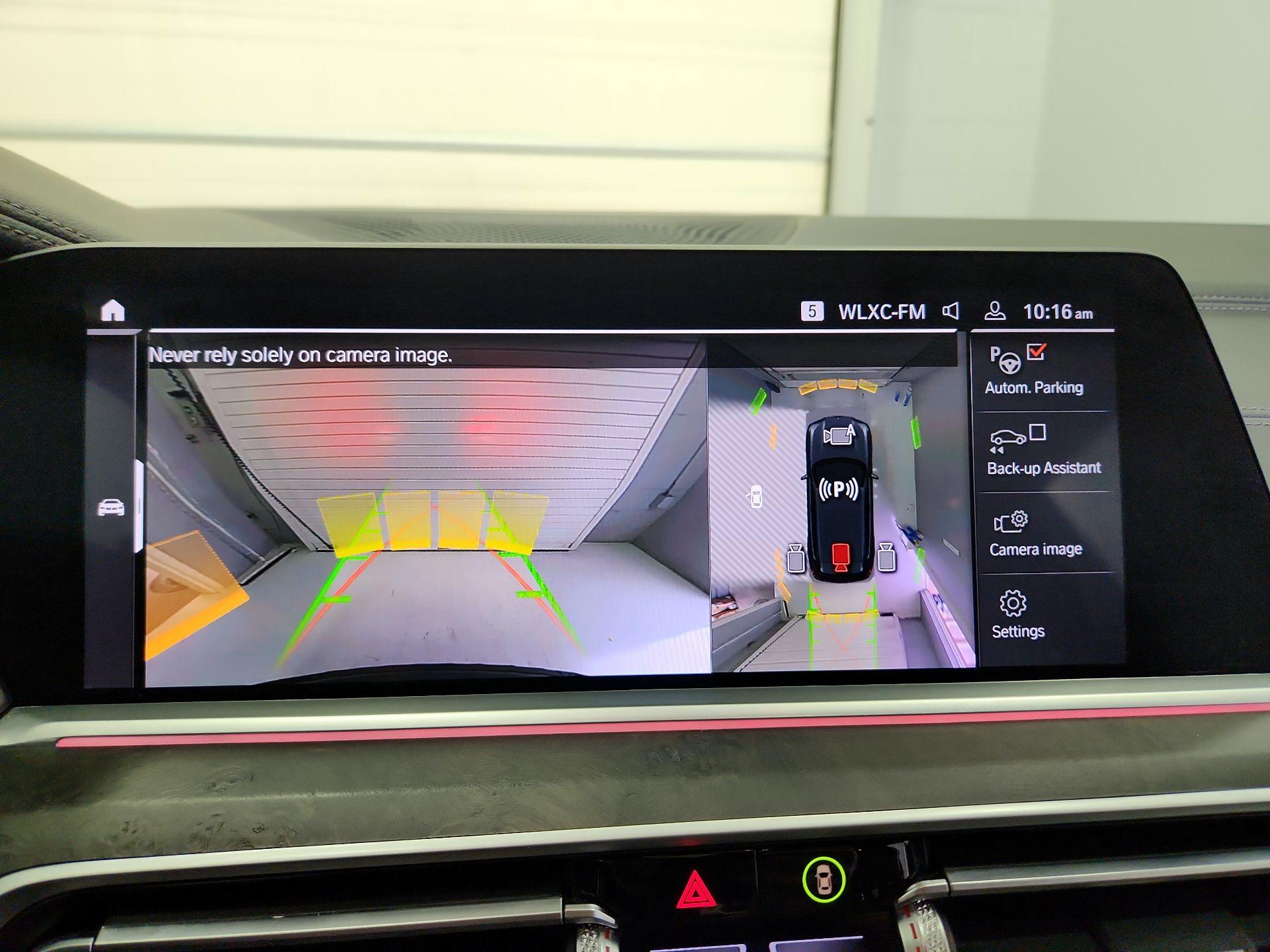 Thumbnail: 2022 BMW X5 - 15