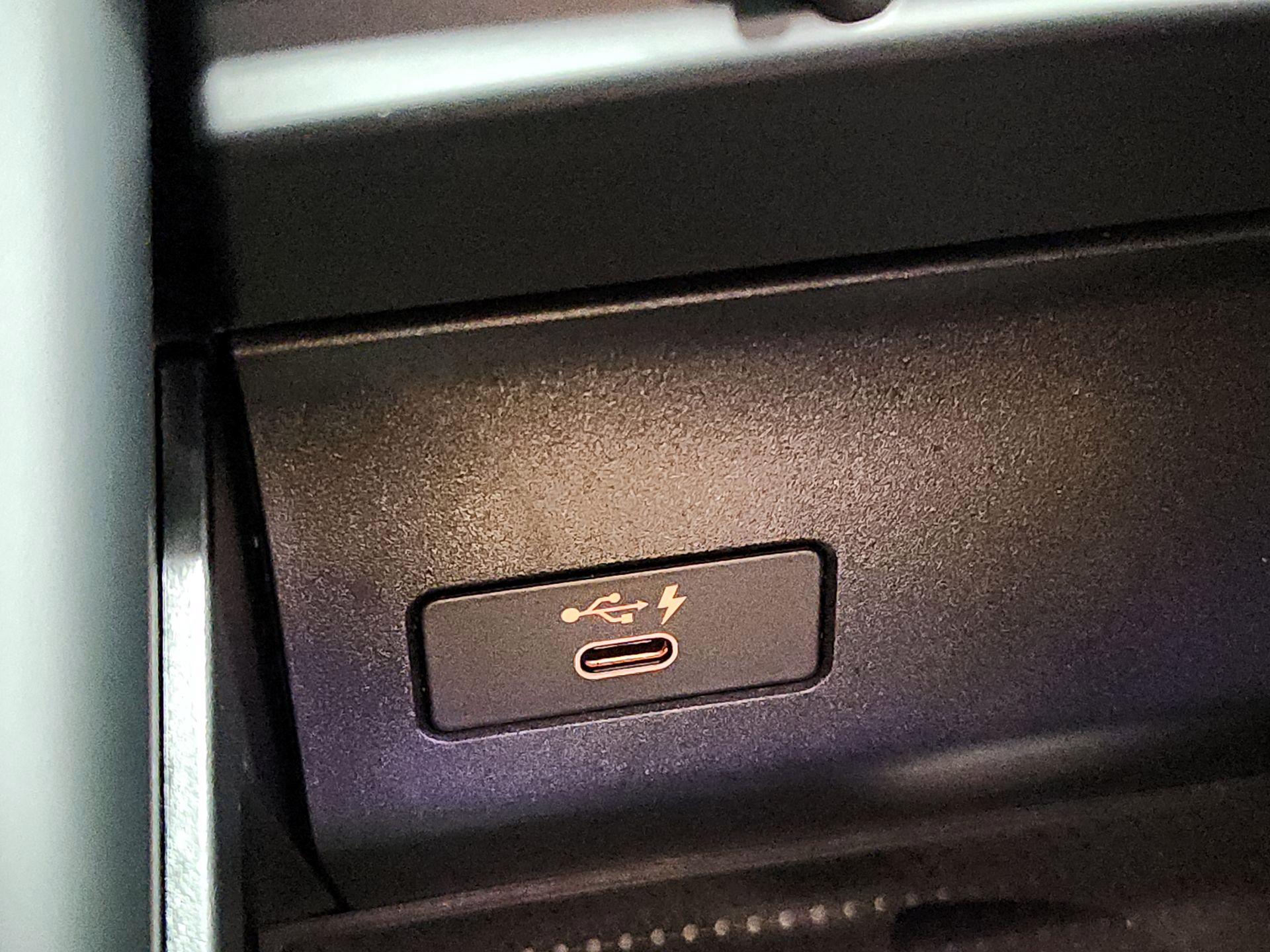 Thumbnail: 2022 BMW X5 - 19