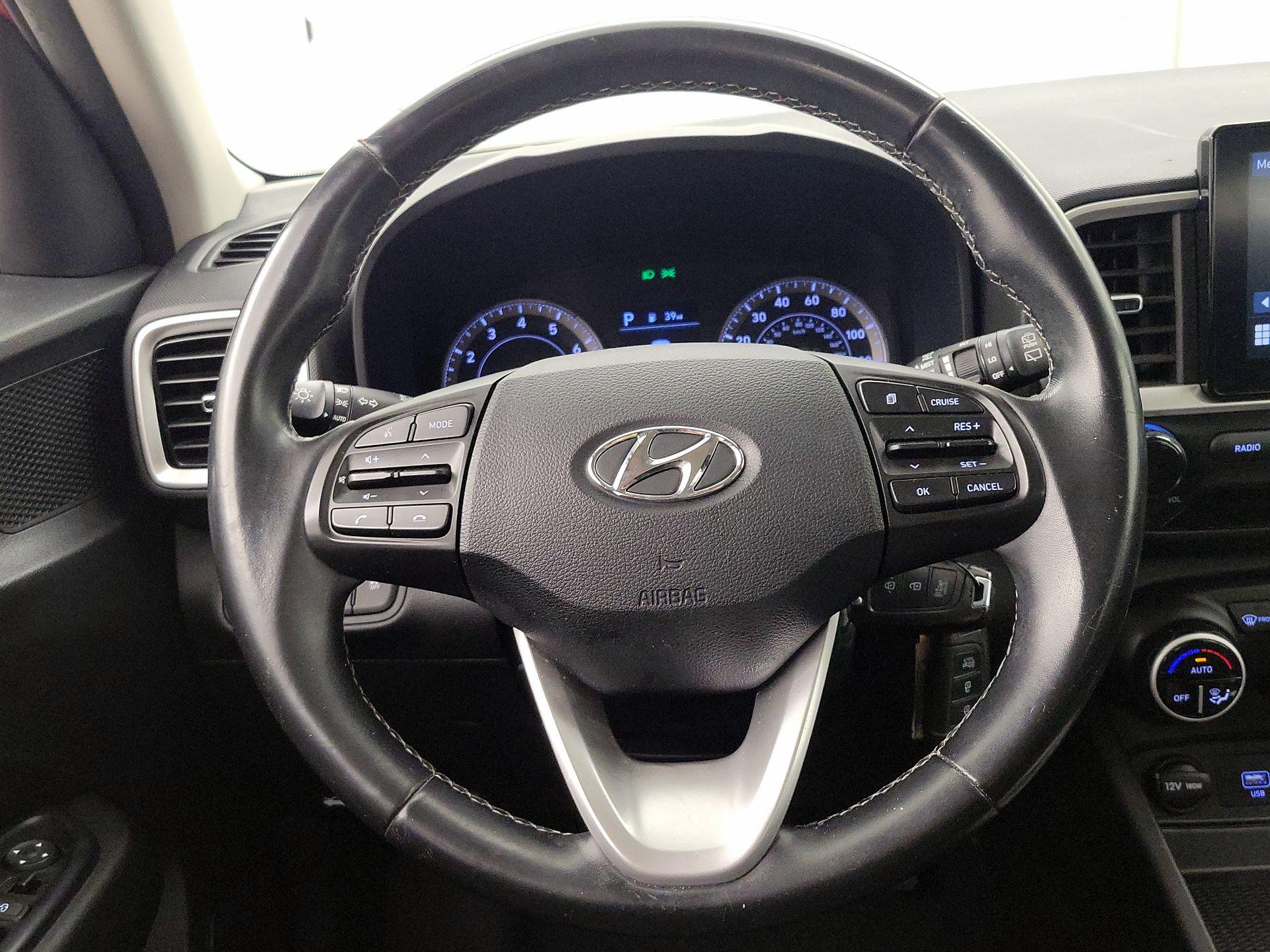 Thumbnail: 2021 Hyundai Venue - 10