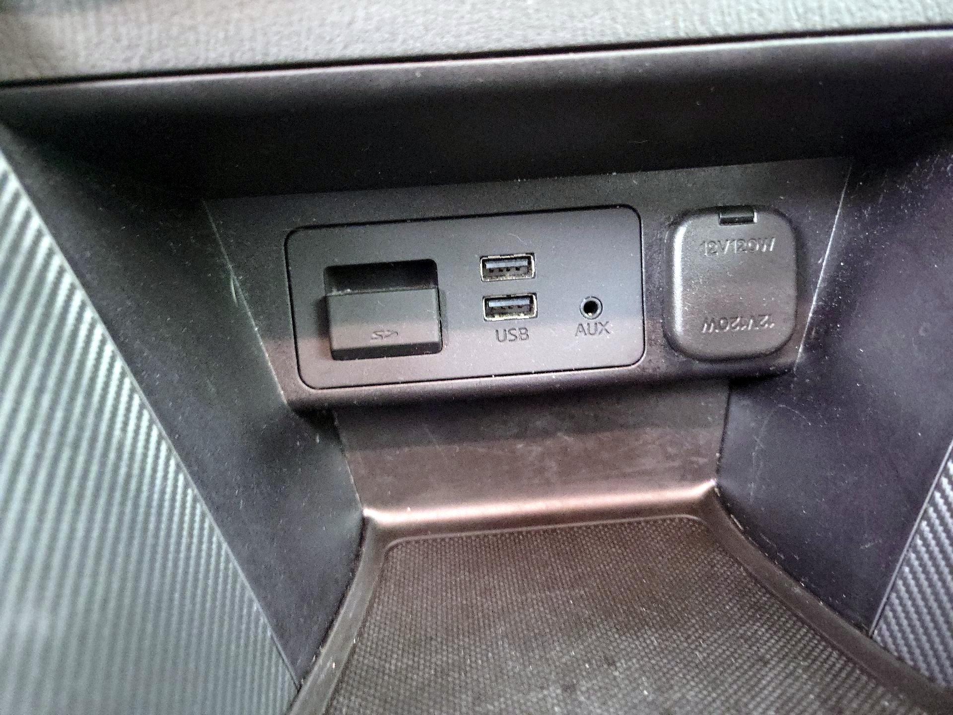 Thumbnail: 2018 Toyota Yaris iA - 18