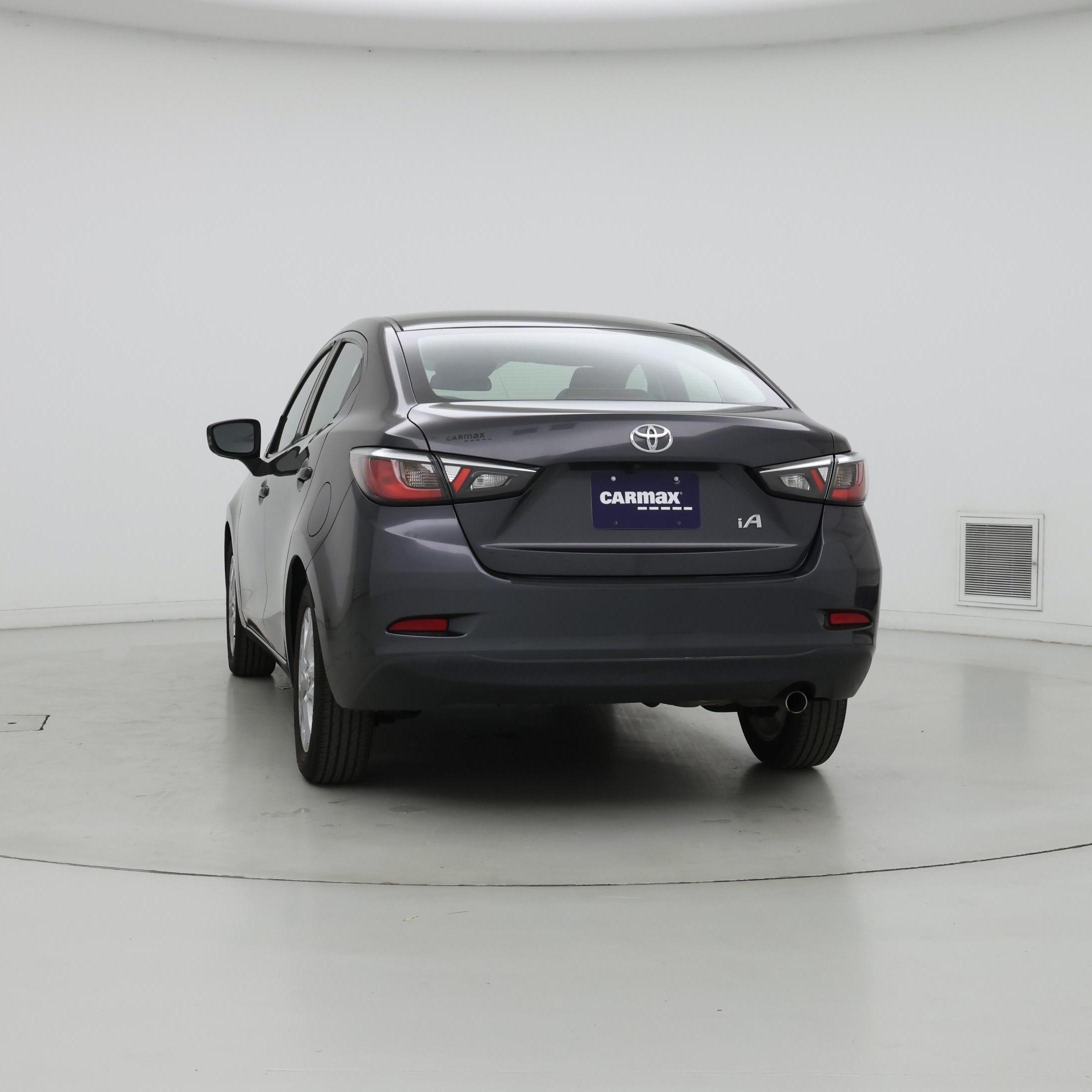 Thumbnail: 2018 Toyota Yaris iA - 6