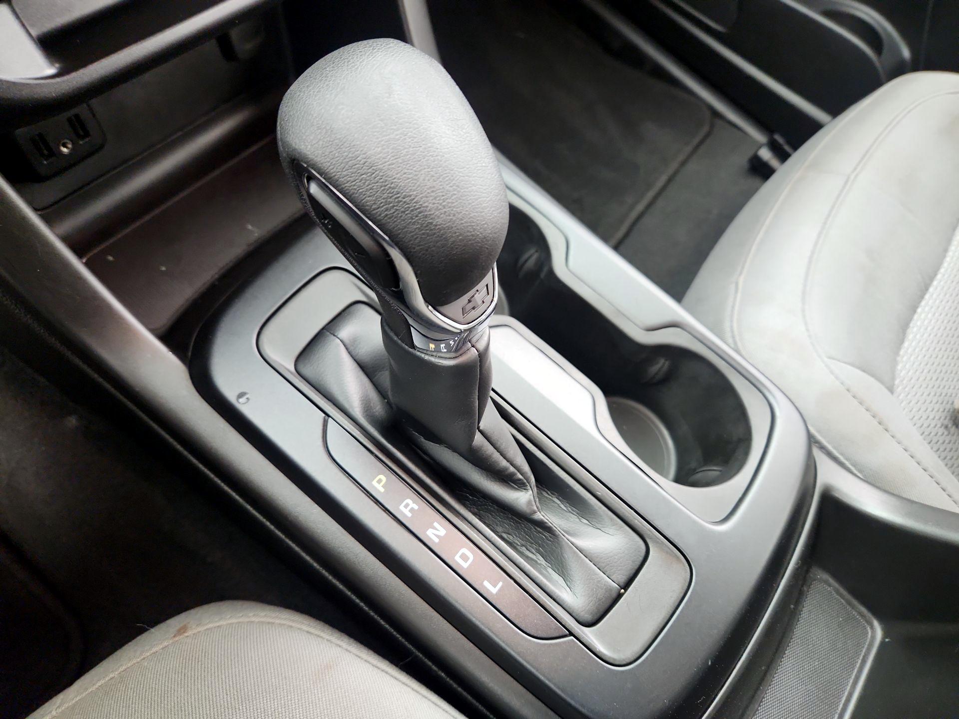 Thumbnail: 2022 Chevrolet Colorado - 17