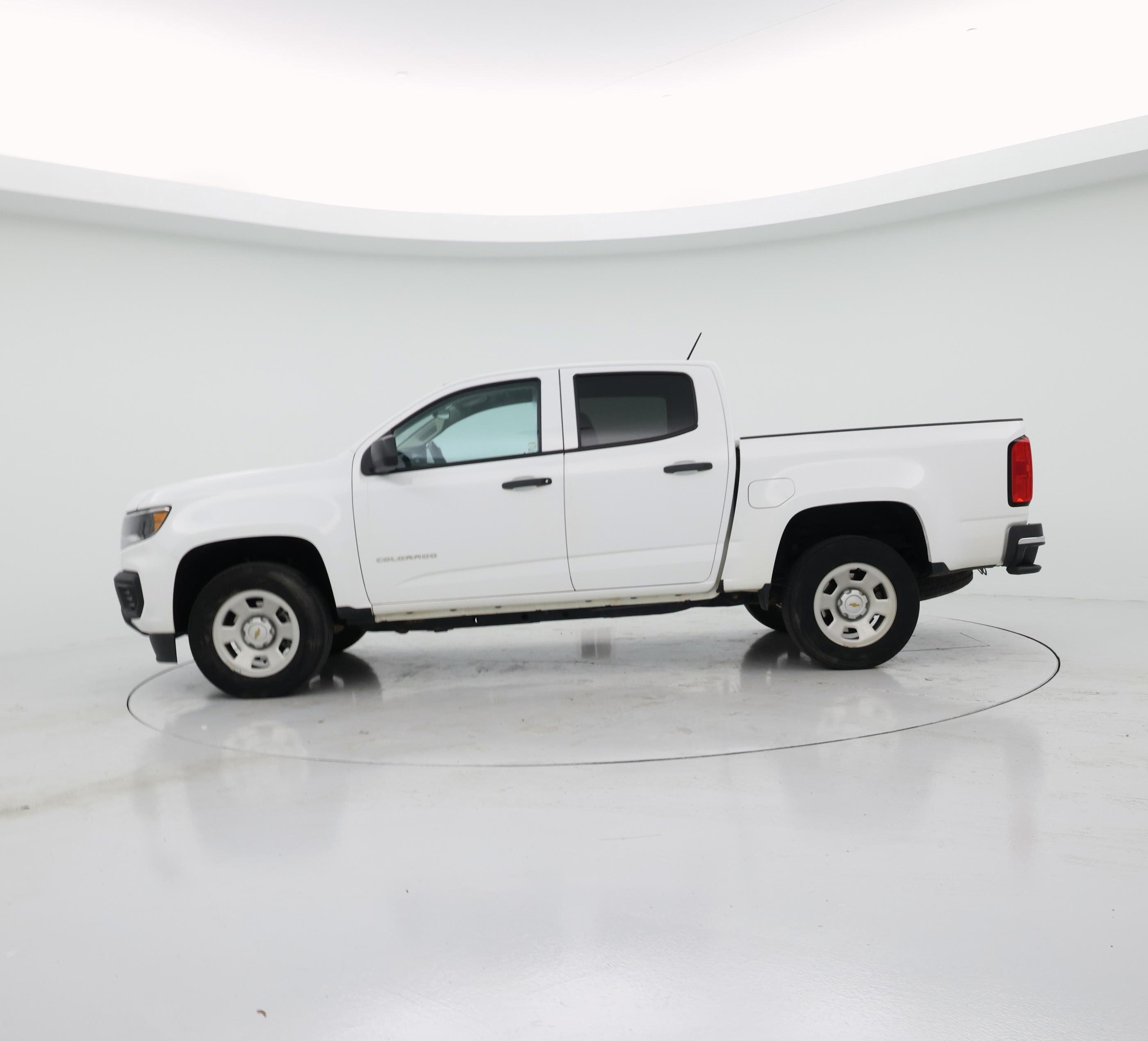 Thumbnail: 2022 Chevrolet Colorado - 3