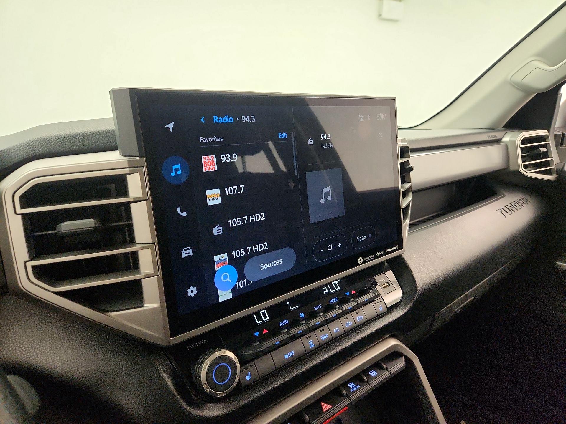 Thumbnail: 2022 Toyota Tundra - 16