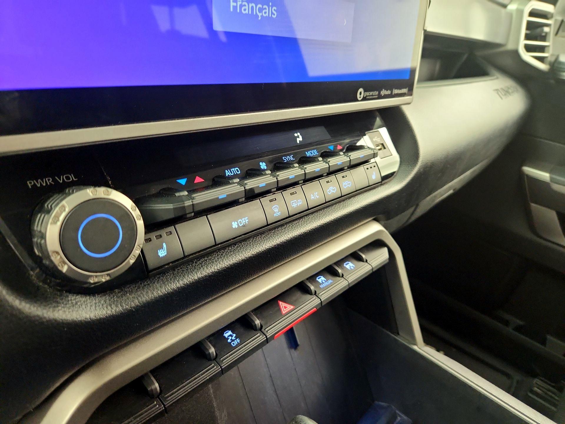 Thumbnail: 2022 Toyota Tundra - 17