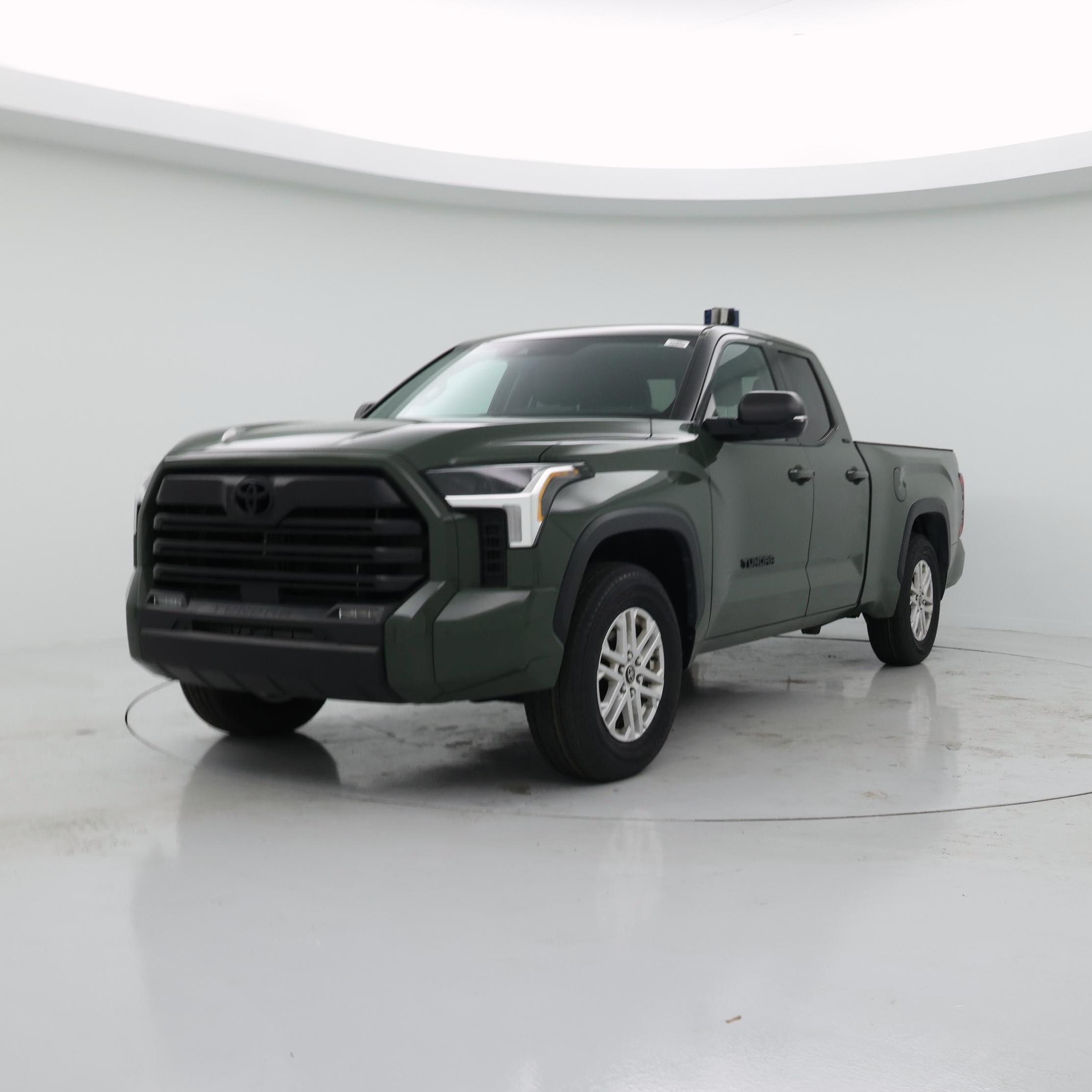 Thumbnail: 2022 Toyota Tundra - 4