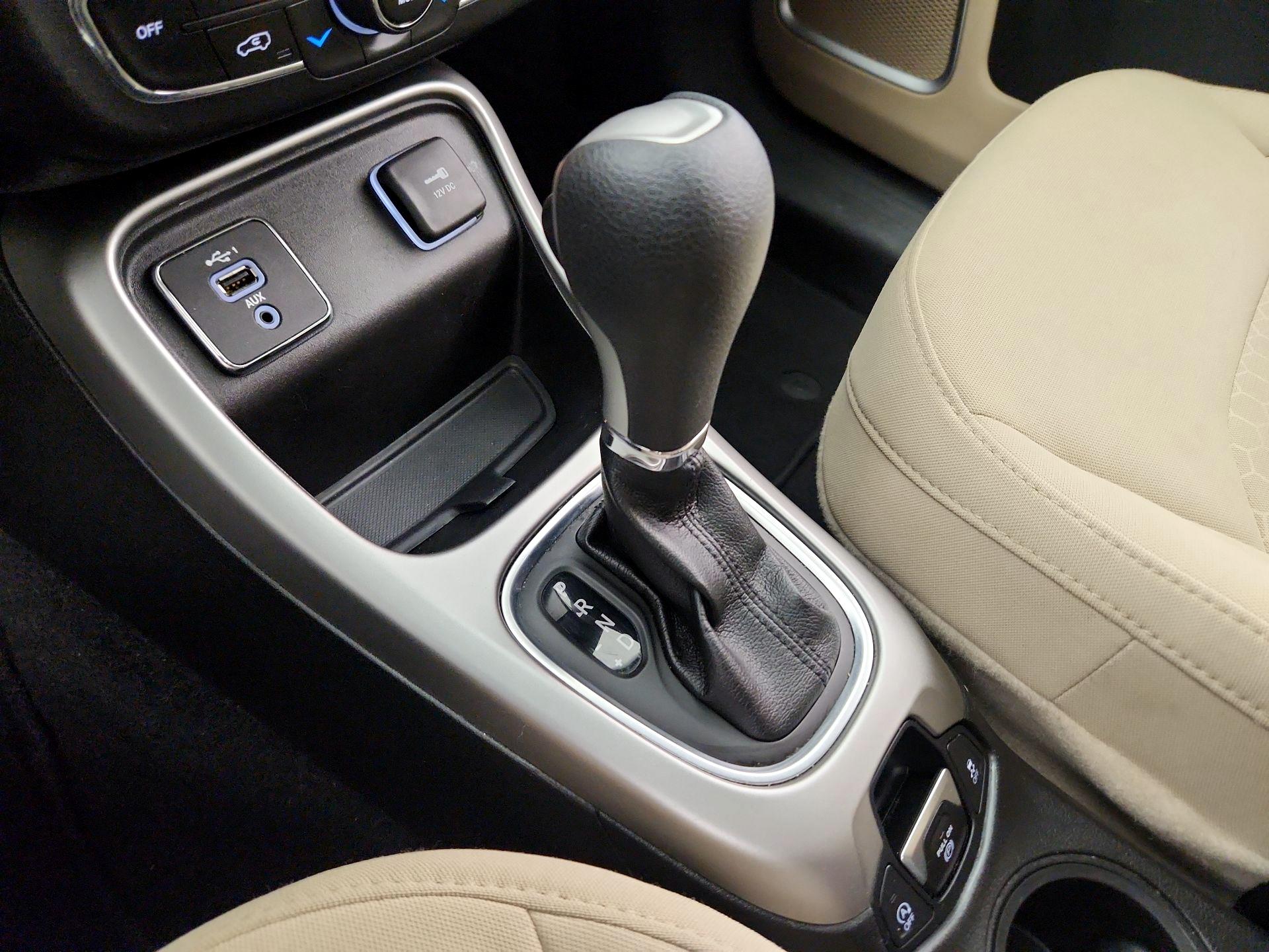 Thumbnail: 2020 Jeep Compass - 17