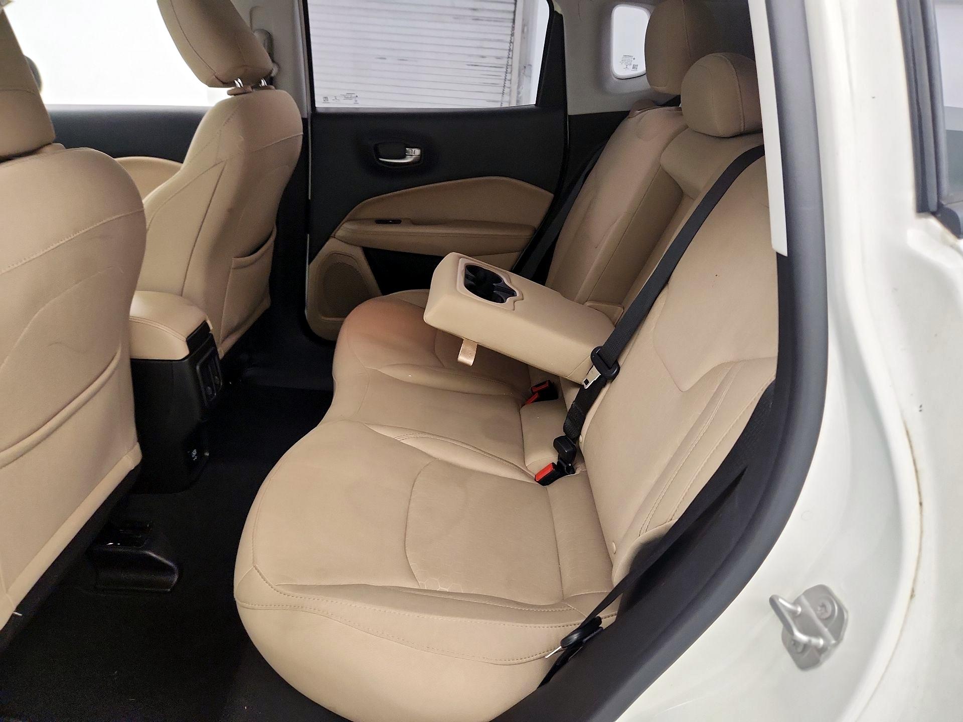 Thumbnail: 2020 Jeep Compass - 19