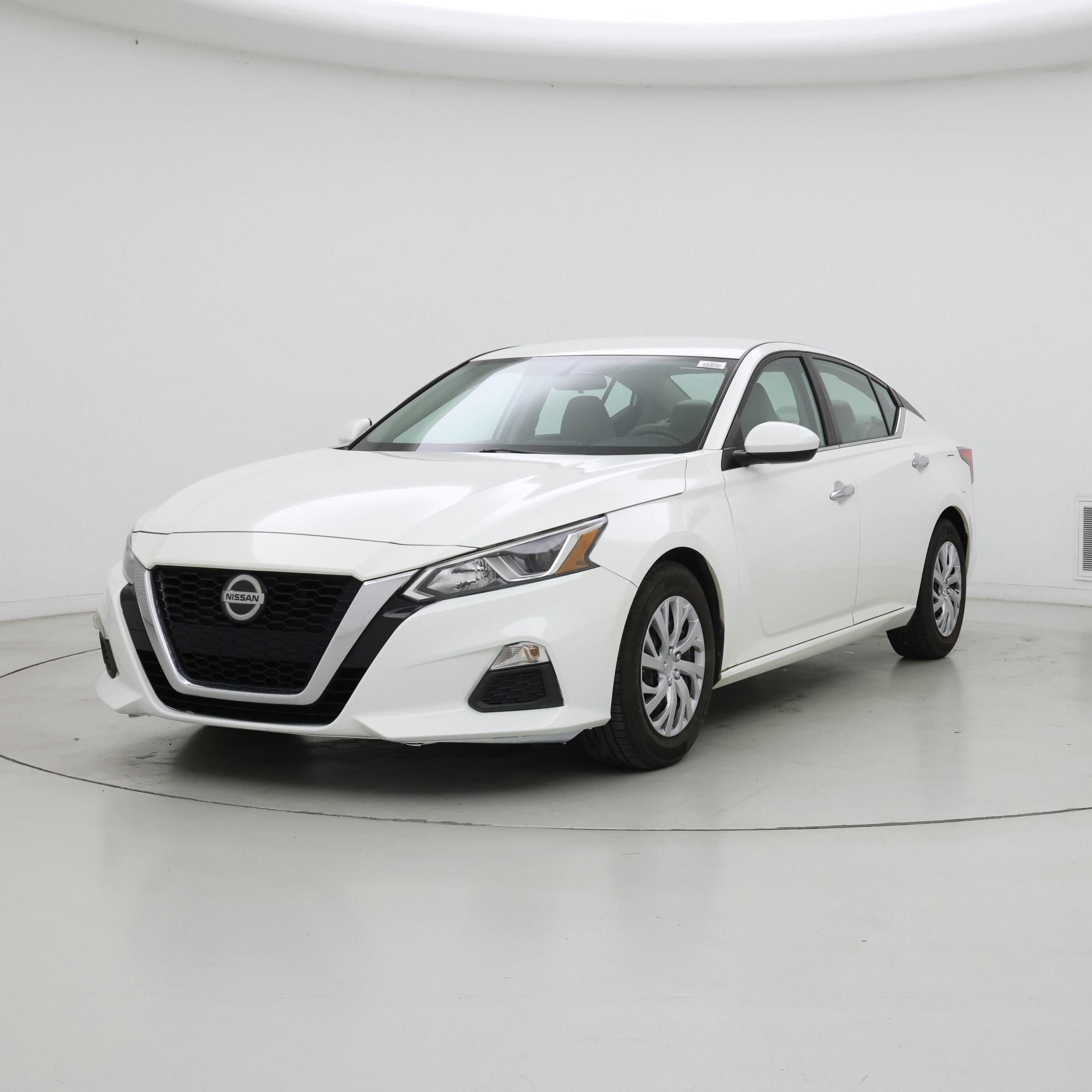 Thumbnail: 2019 Nissan Altima - 4