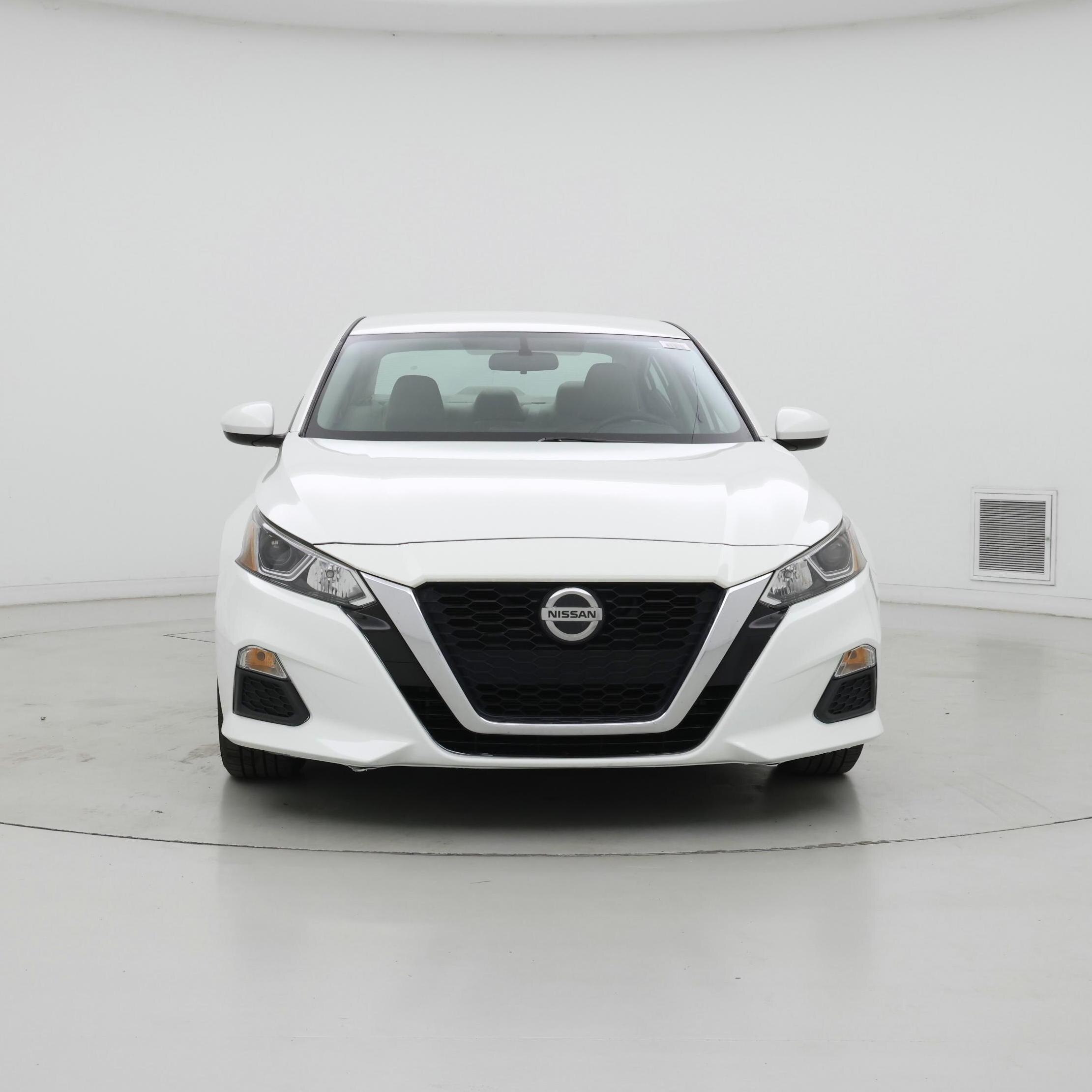Thumbnail: 2019 Nissan Altima - 5