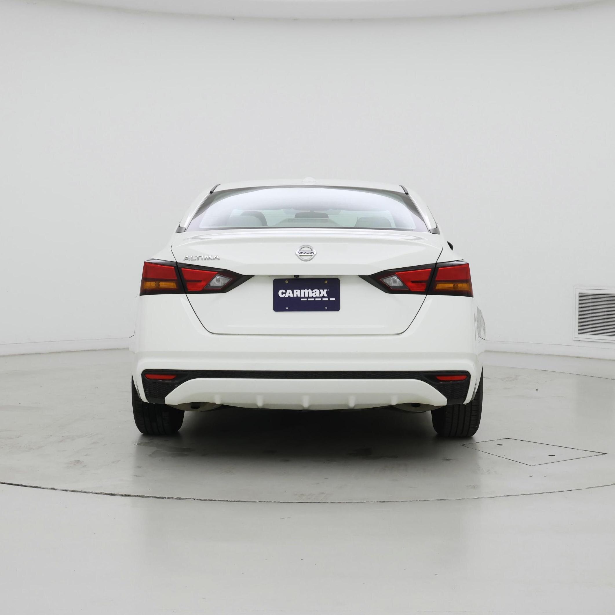 Thumbnail: 2019 Nissan Altima - 6