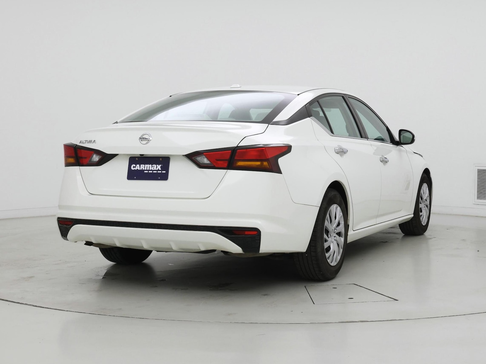 2019 Nissan Altima S - Photo 9