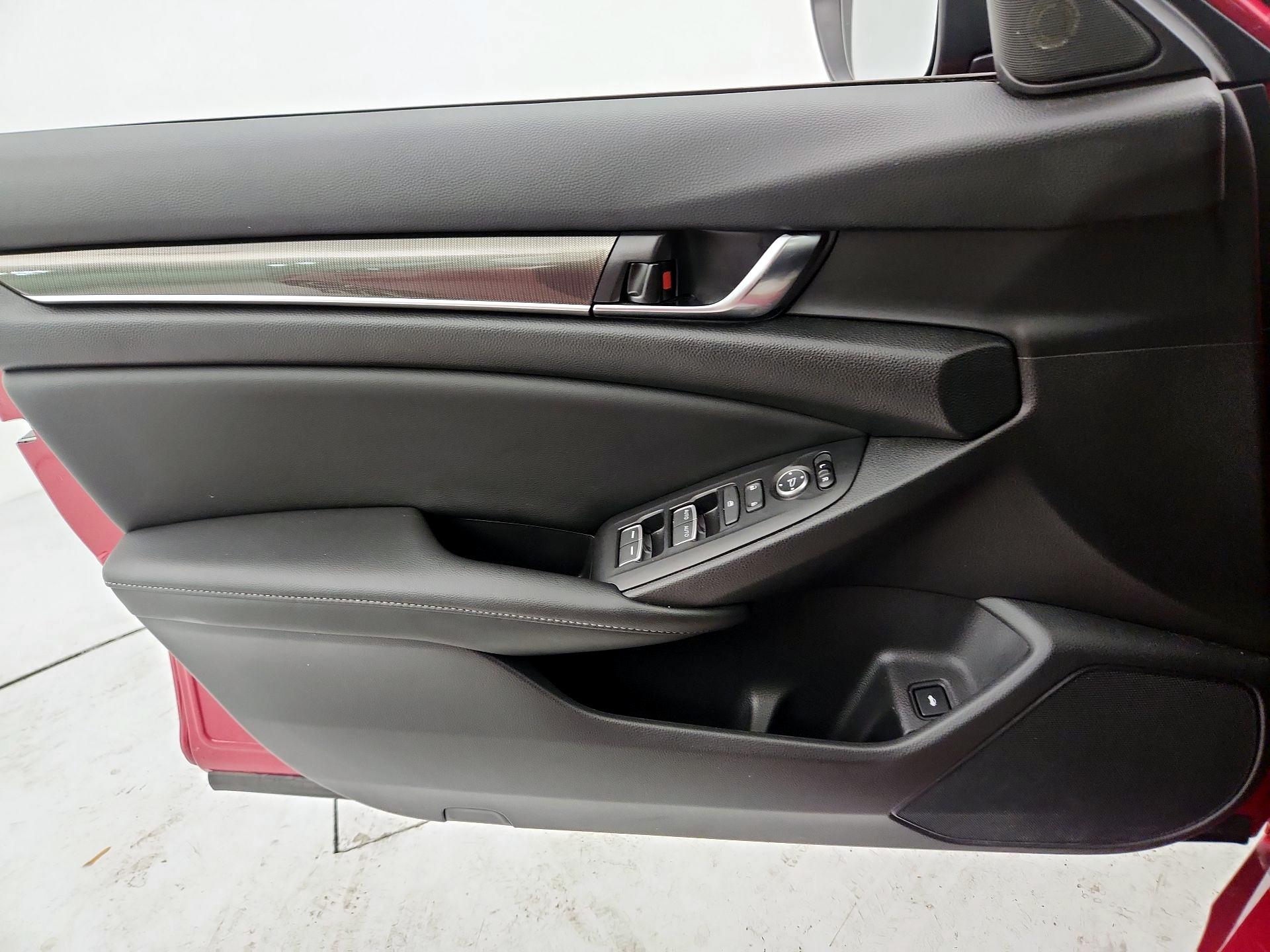 Thumbnail: 2022 Honda Accord - 12