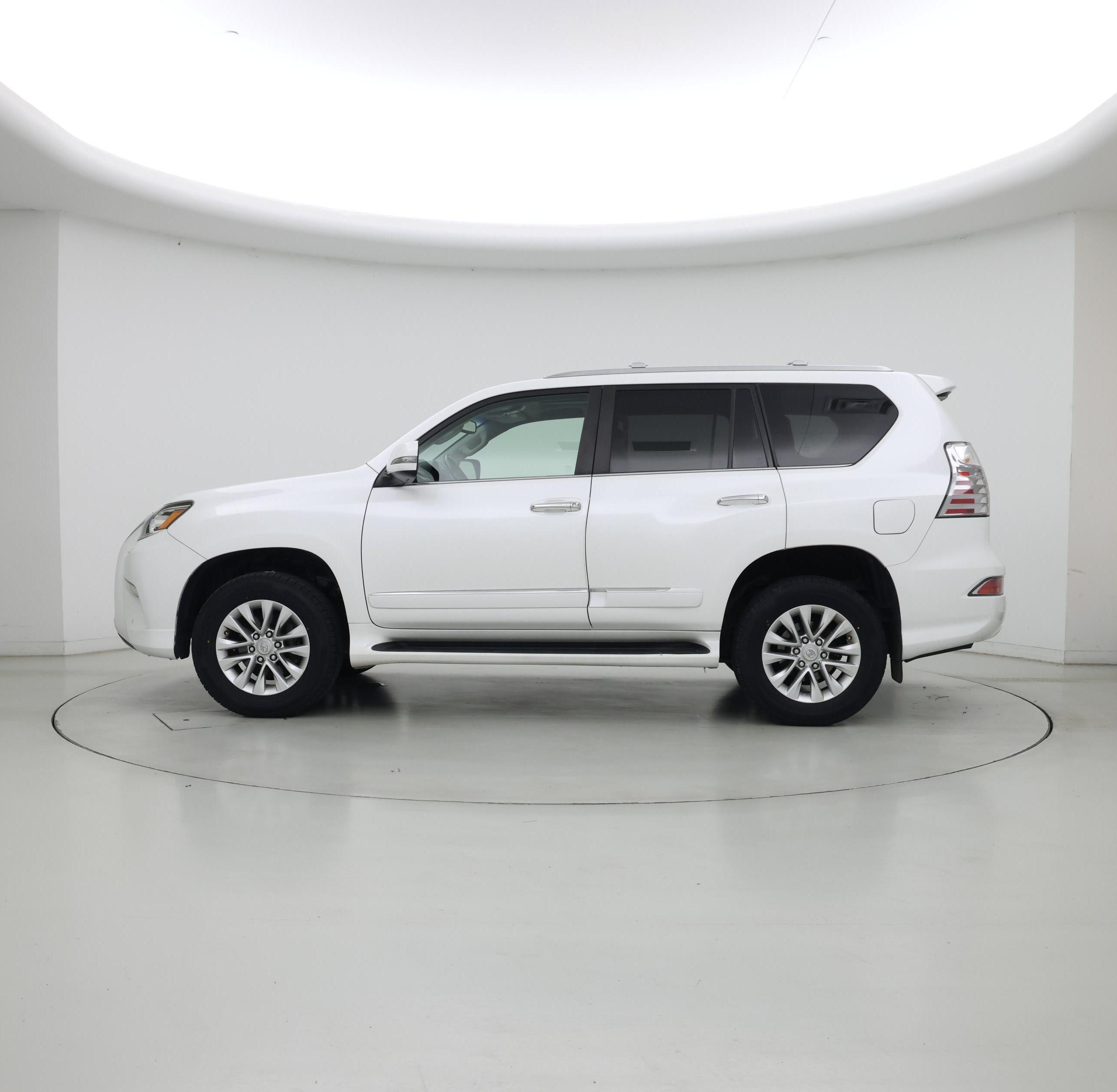 Thumbnail: 2018 Lexus GX - 3