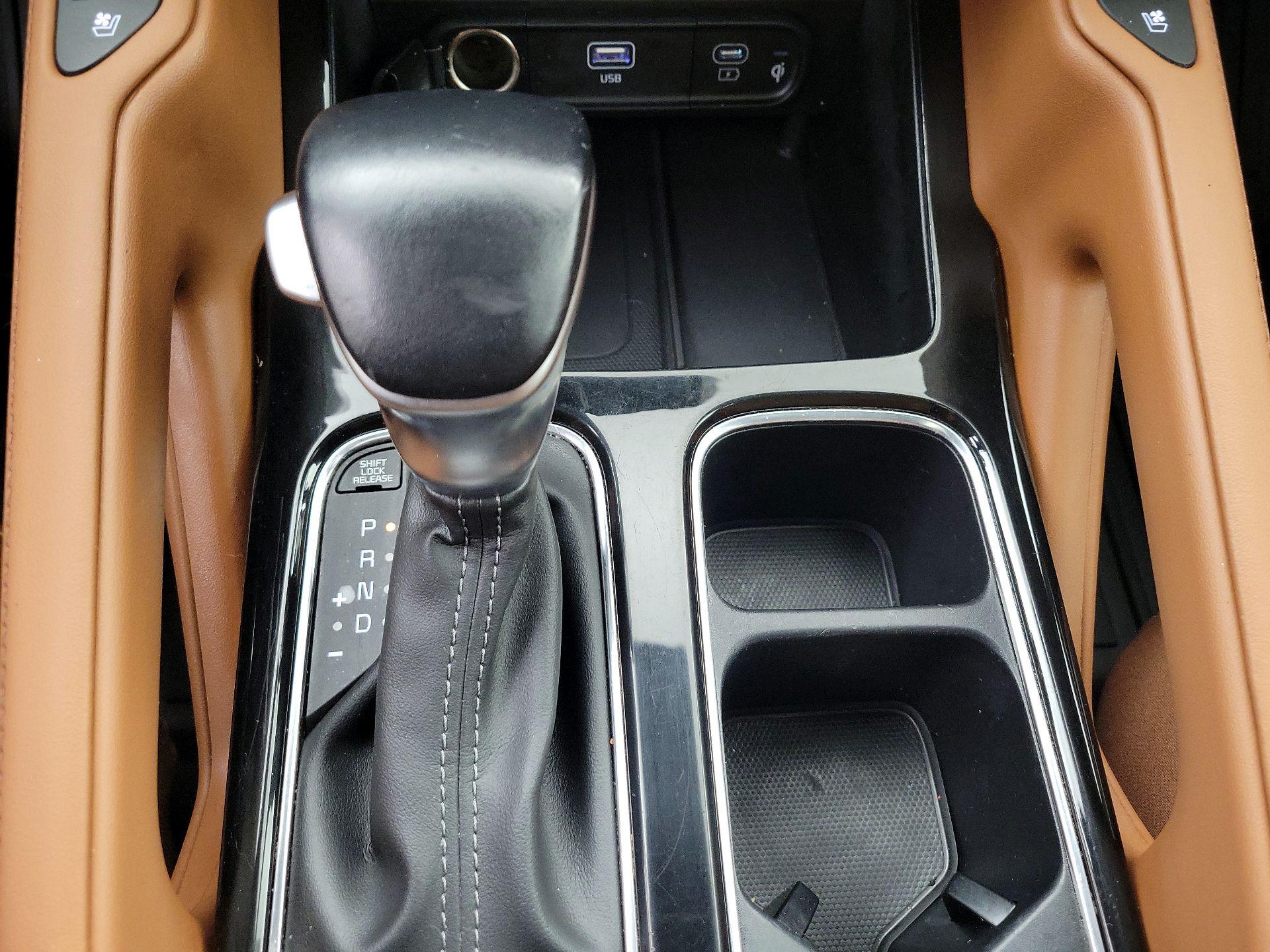 Thumbnail: 2023 Kia Telluride - 18