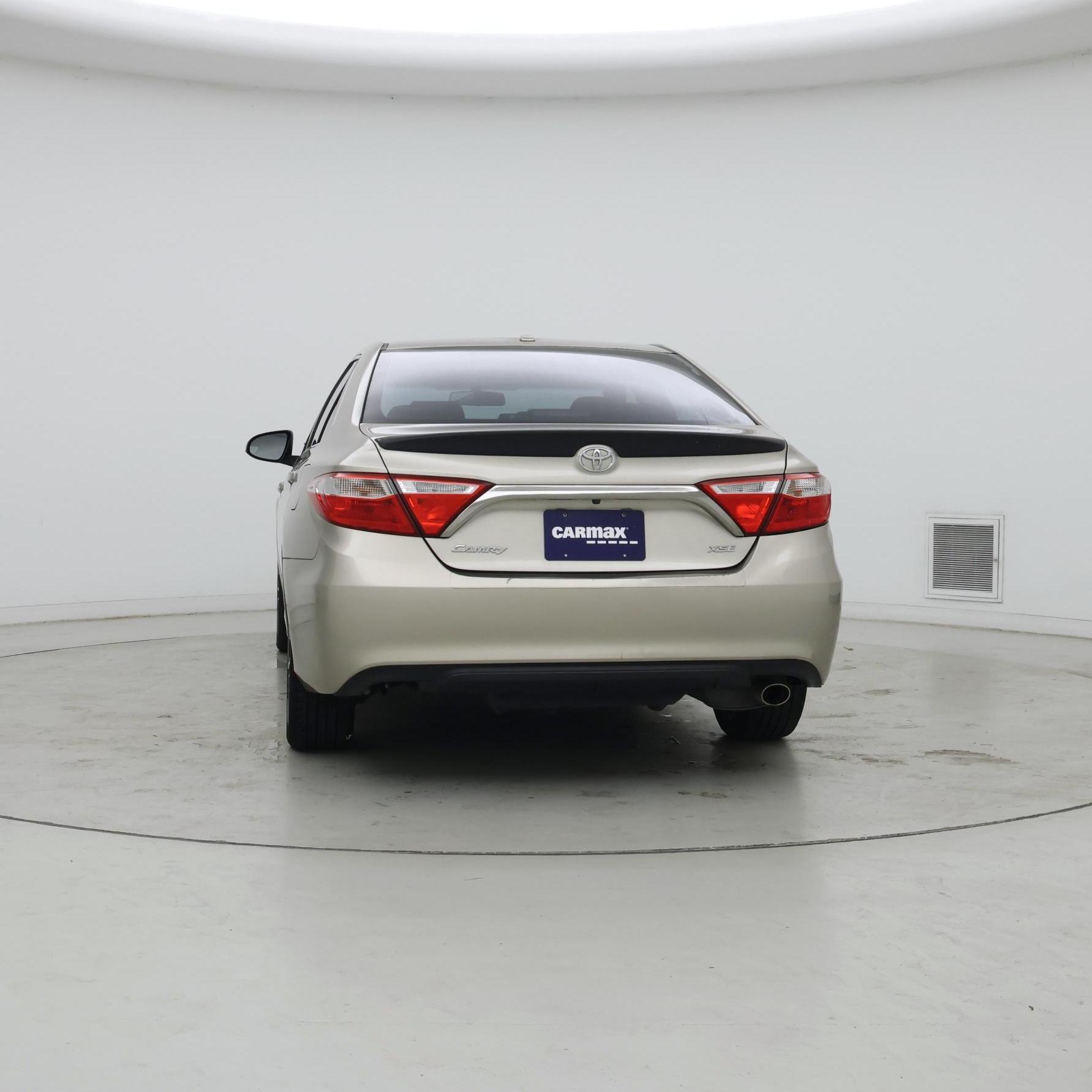 Thumbnail: 2017 Toyota Camry - 6