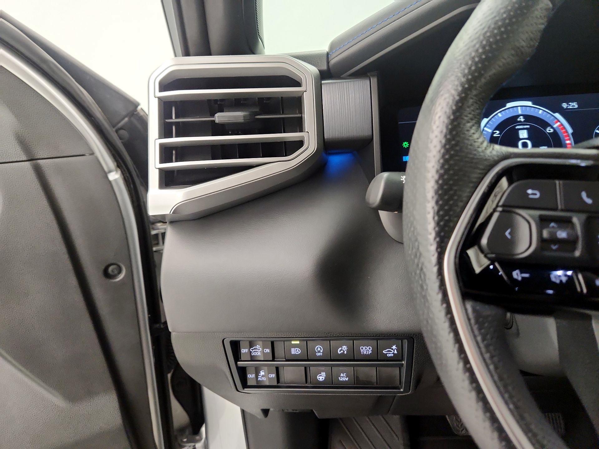 Thumbnail: 2024 Toyota Tundra - 13