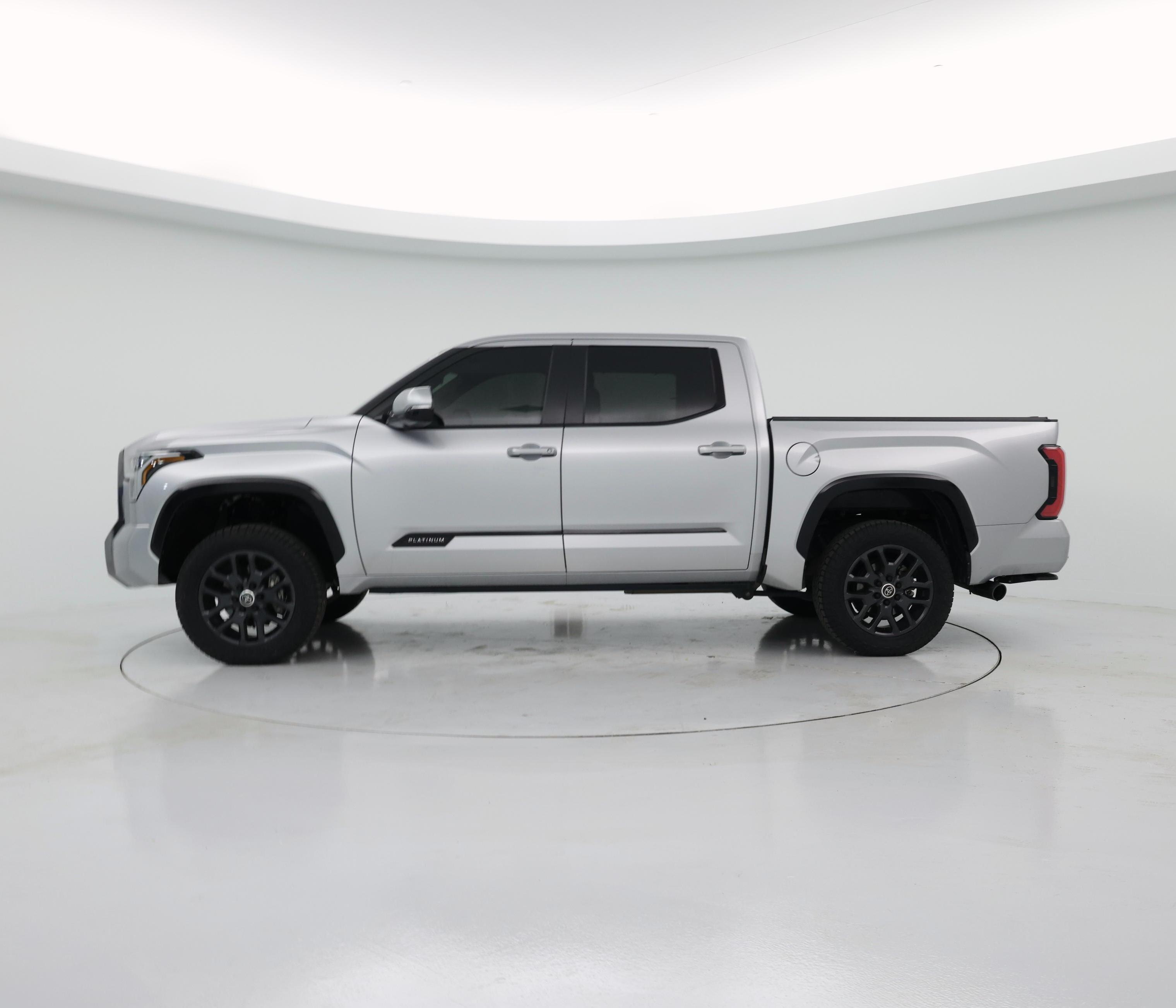 Thumbnail: 2024 Toyota Tundra - 3