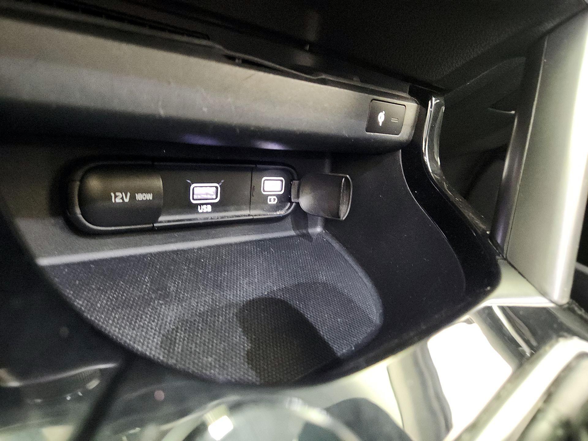 Thumbnail: 2021 Kia Seltos - 18