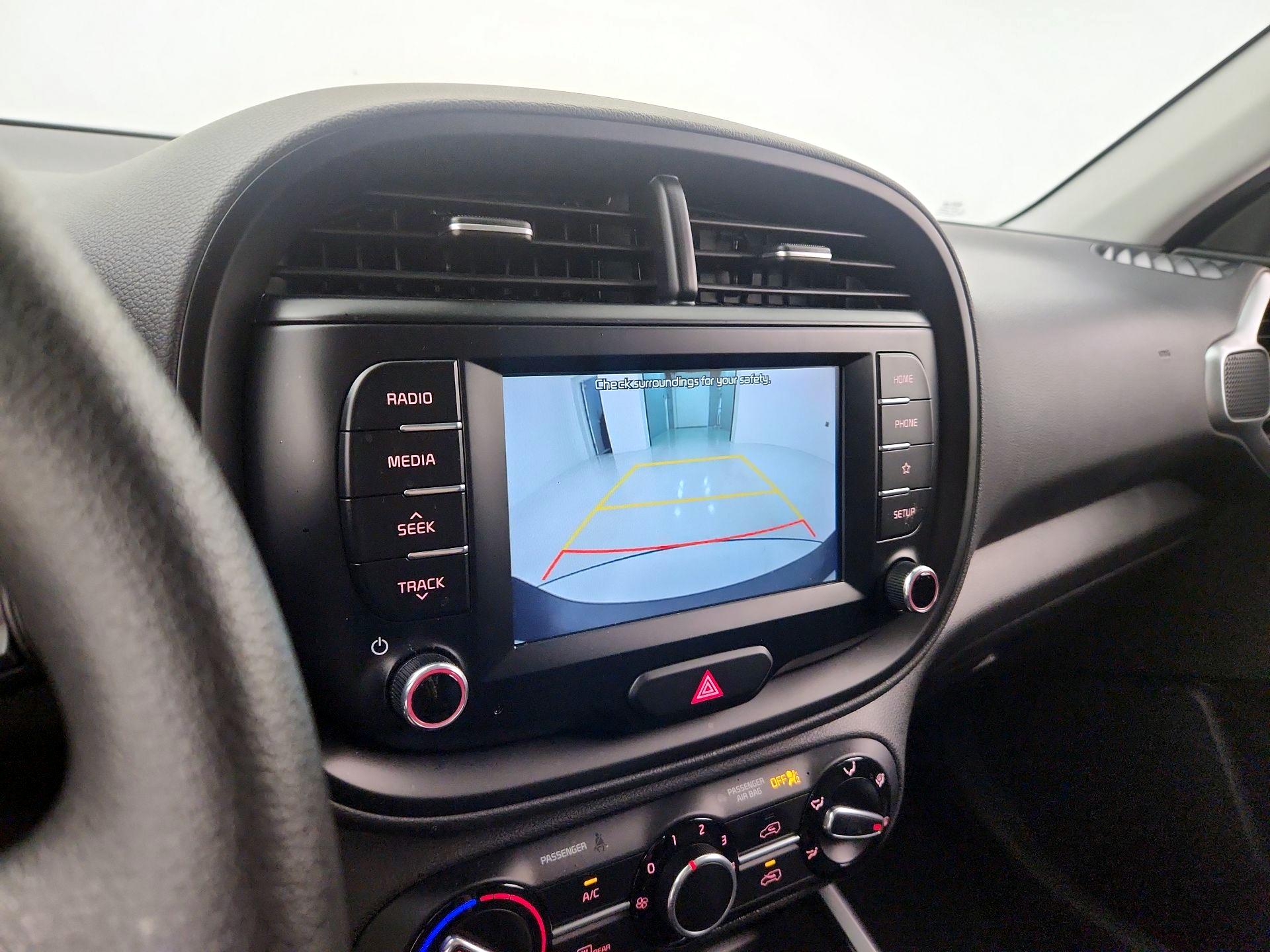 Thumbnail: 2020 Kia Soul - 14