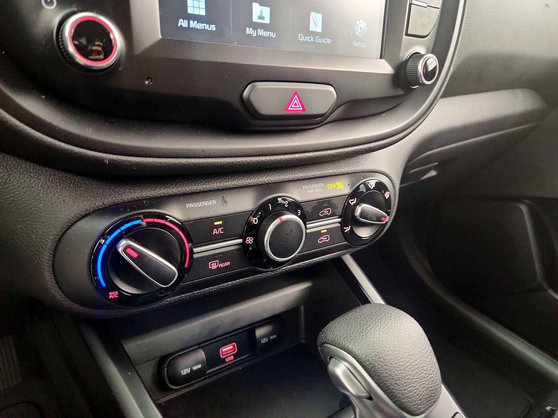 Thumbnail: 2020 Kia Soul - 16