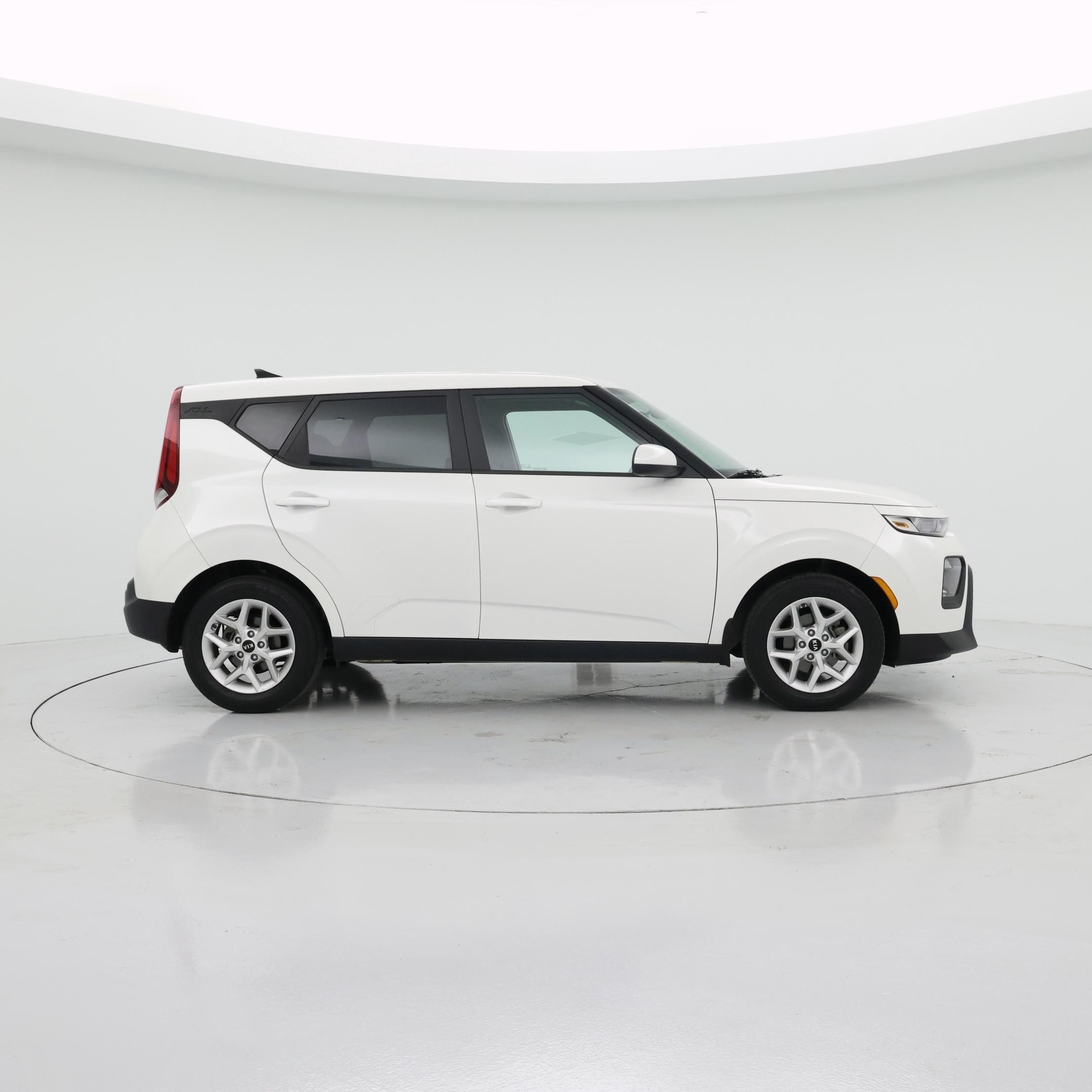 Thumbnail: 2020 Kia Soul - 7