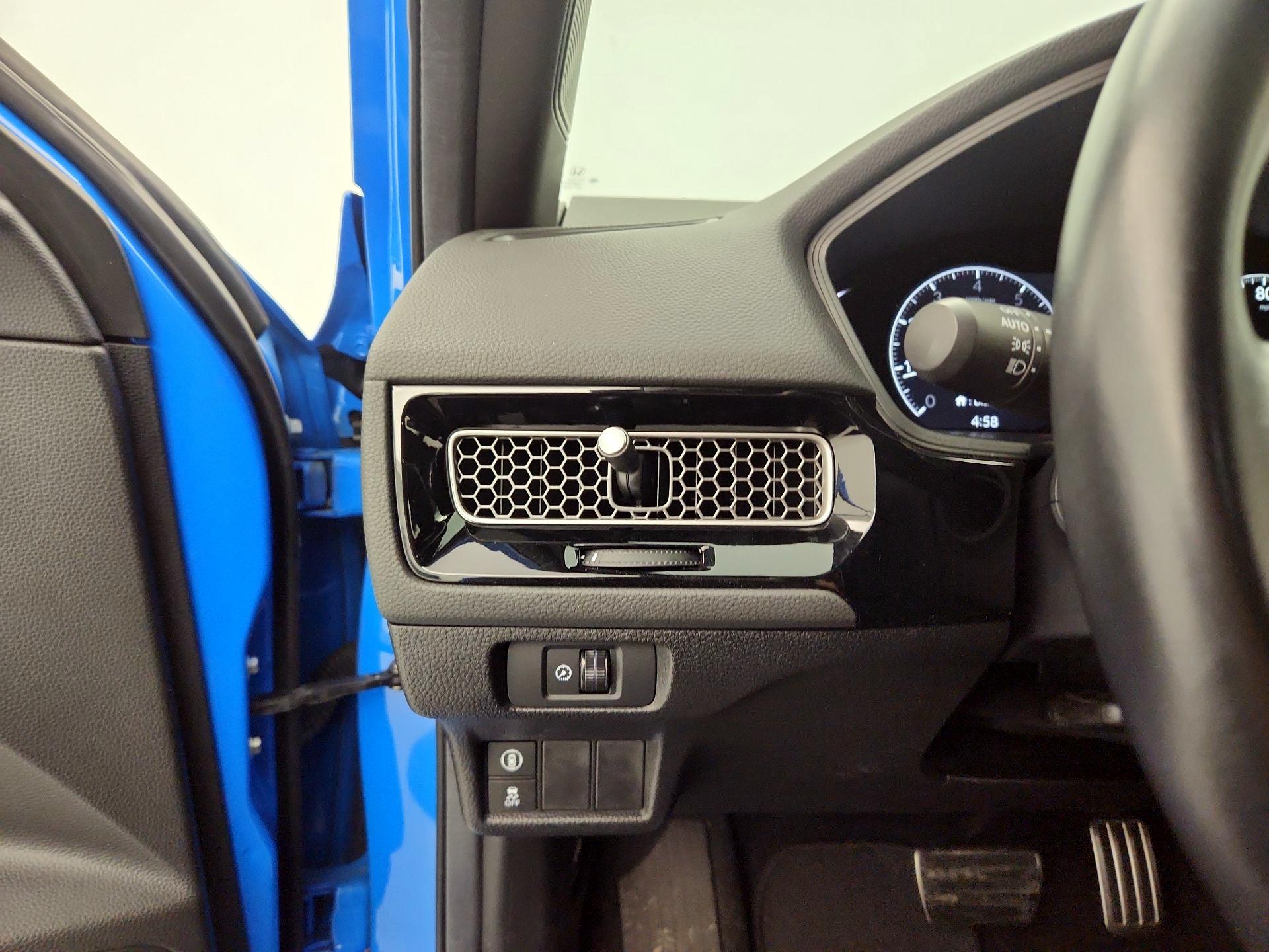 Thumbnail: 2024 Honda Civic - 13